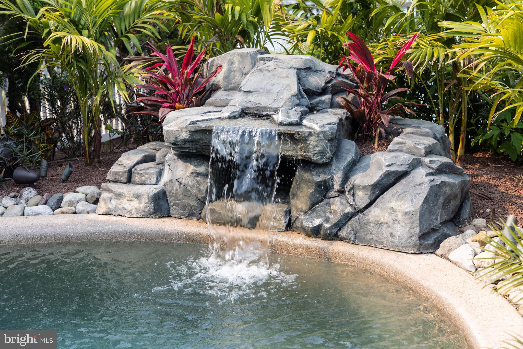 HERON HARBOUR - Residential