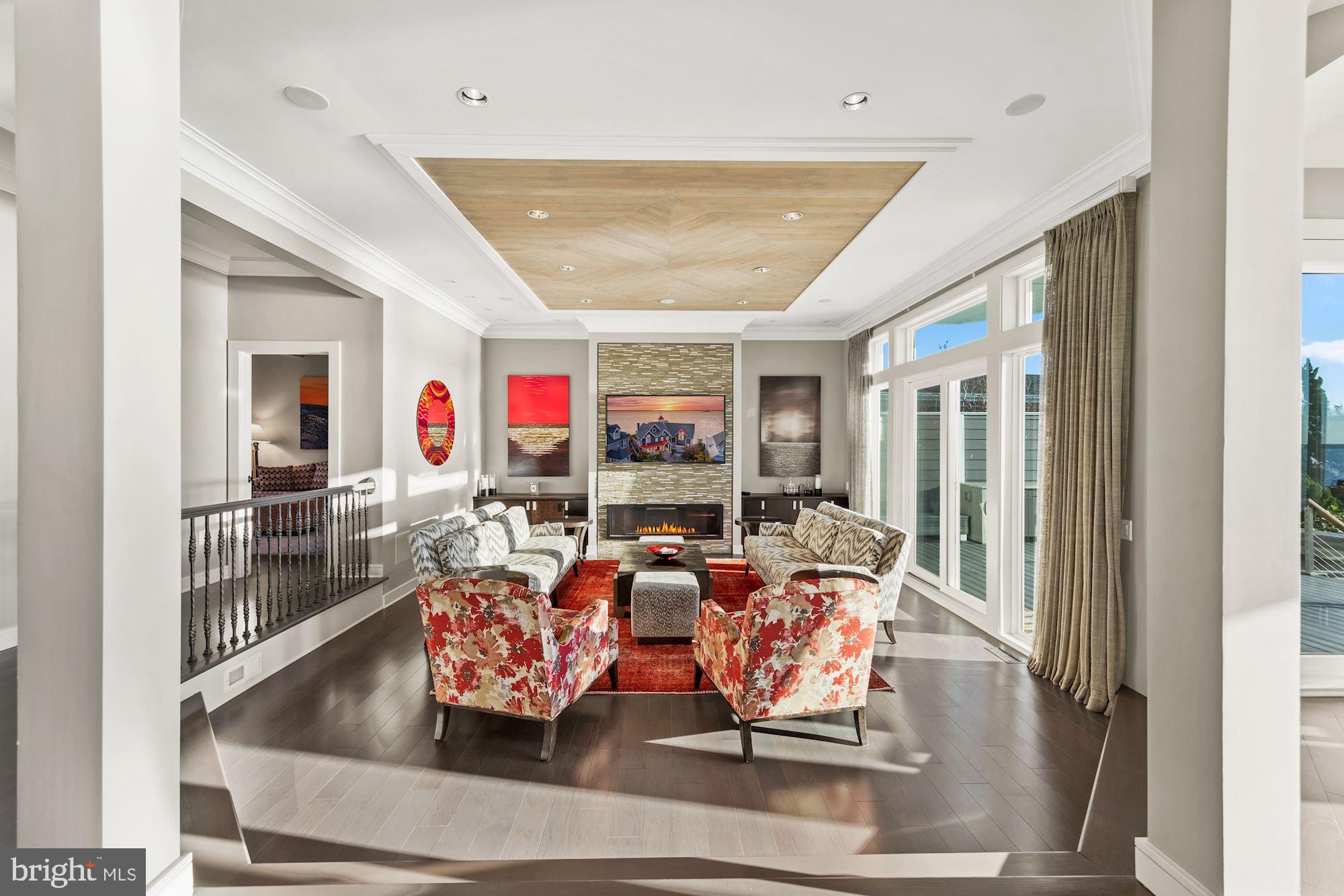 HERON HARBOUR - Residential