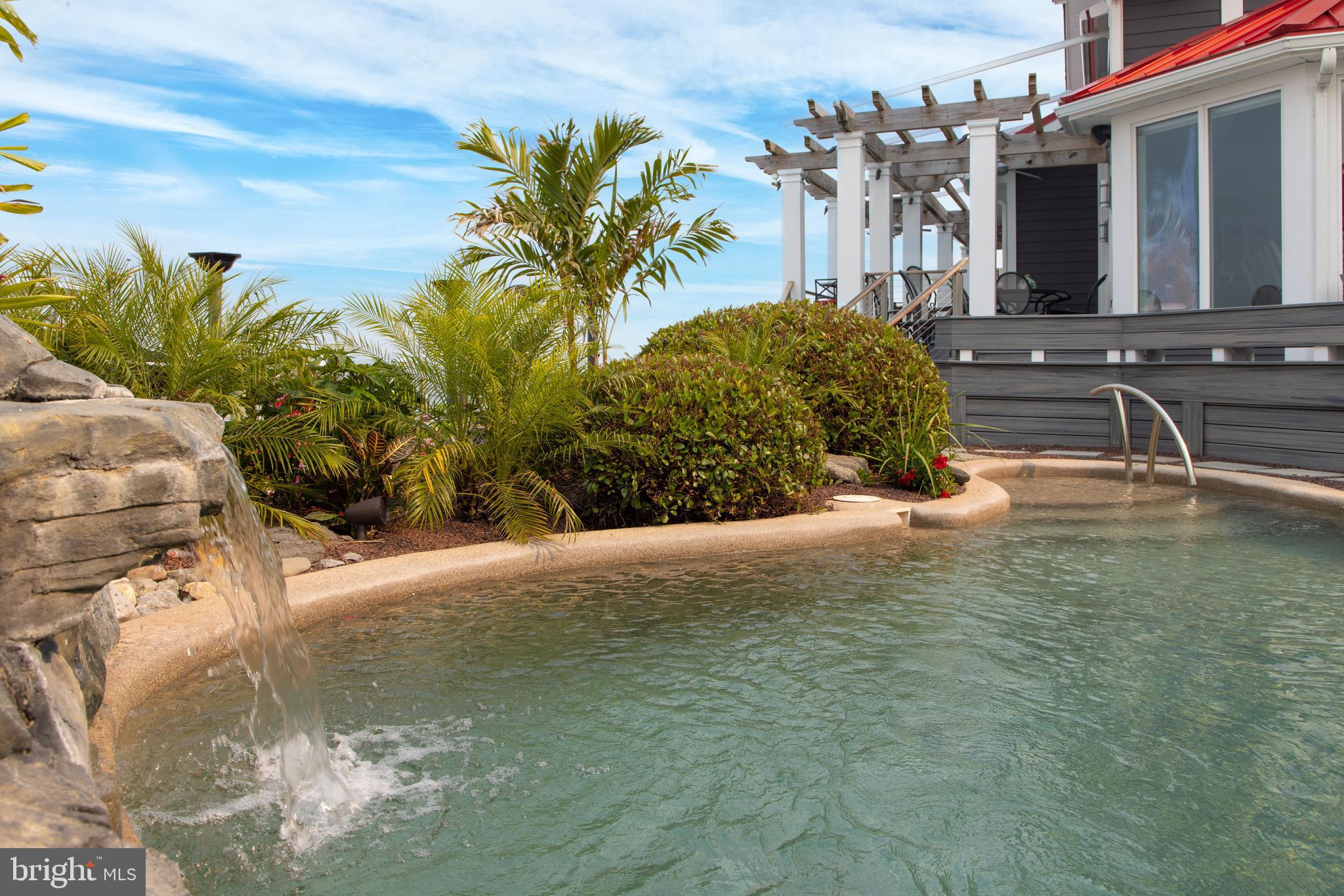 HERON HARBOUR - Residential