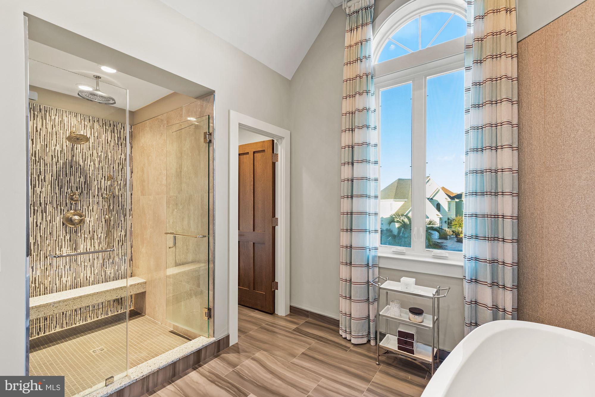 HERON HARBOUR - Residential