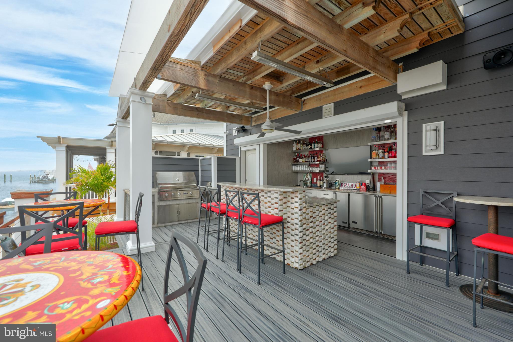 HERON HARBOUR - Residential