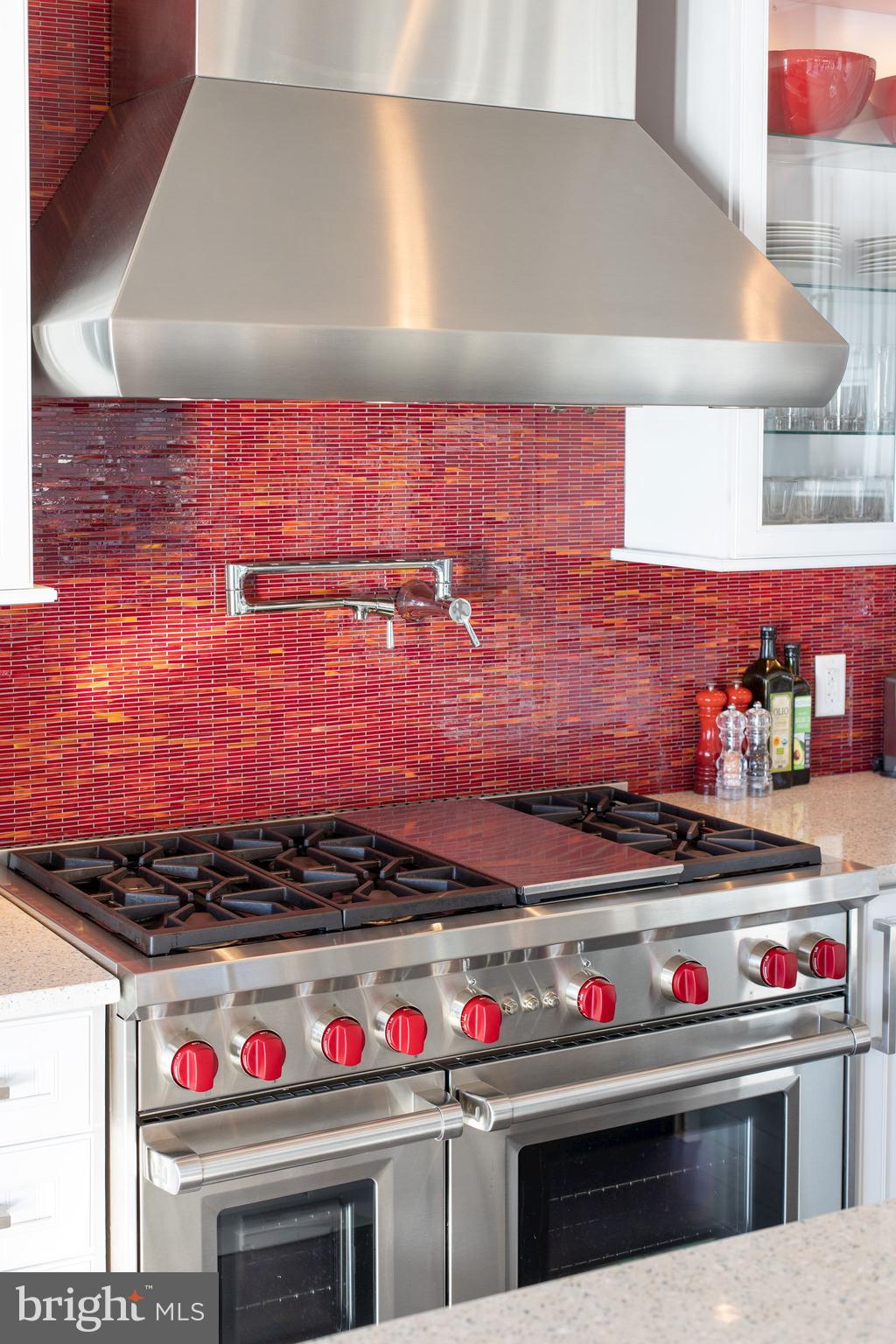 HERON HARBOUR - Residential