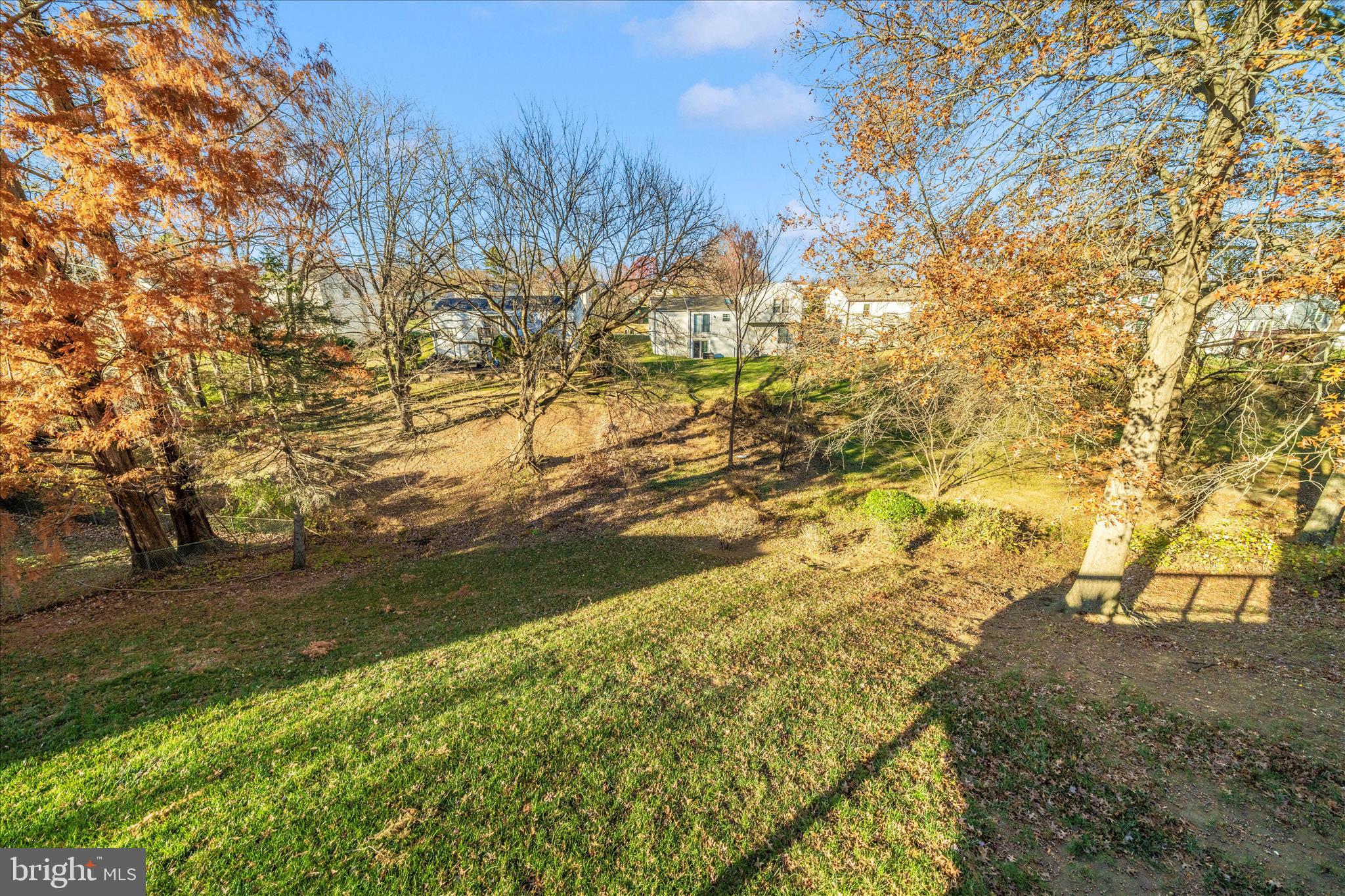 RAMBLING HILLS - Residential