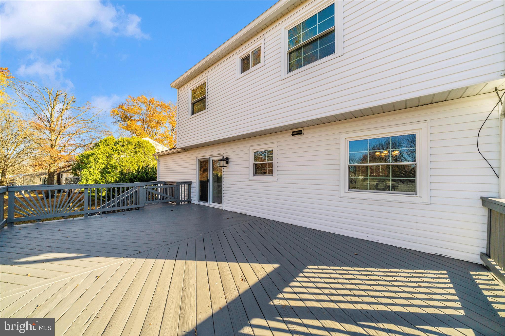 RAMBLING HILLS - Residential