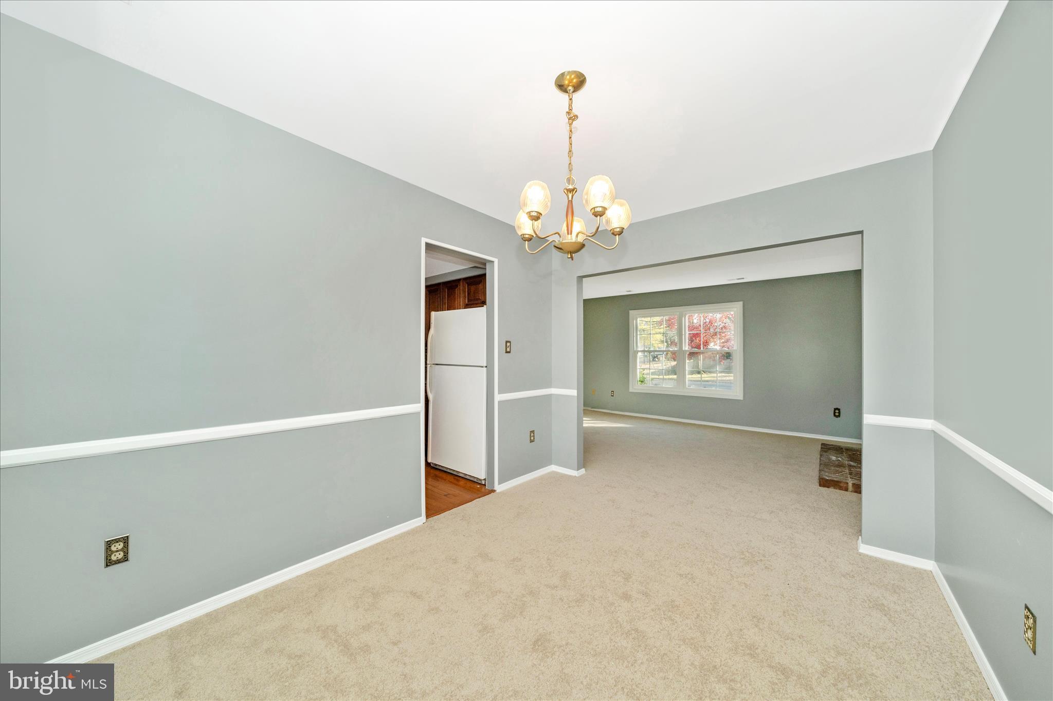 RAMBLING HILLS - Residential