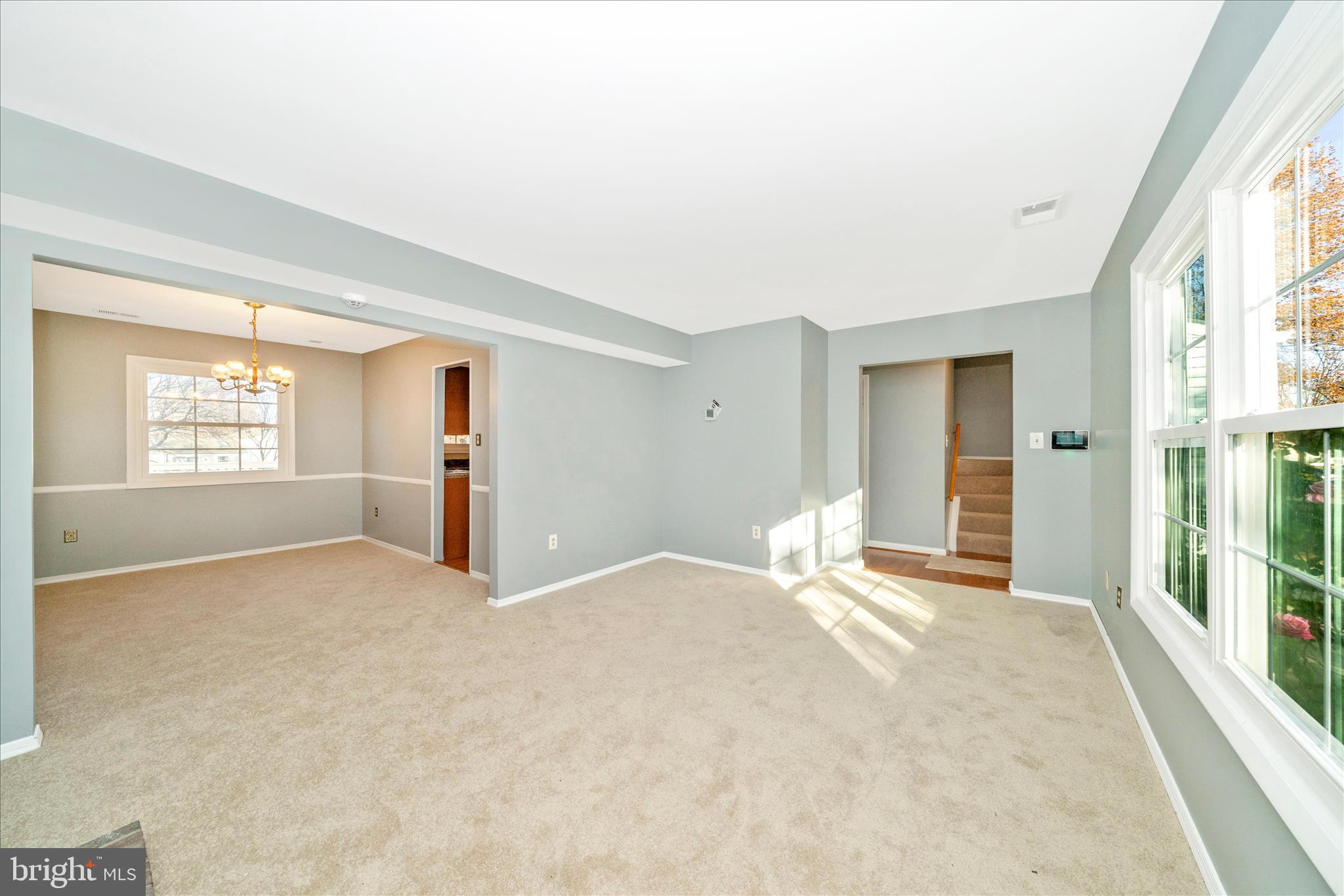 RAMBLING HILLS - Residential