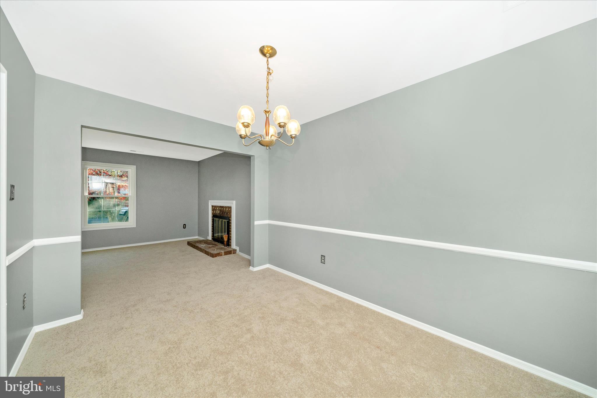 RAMBLING HILLS - Residential