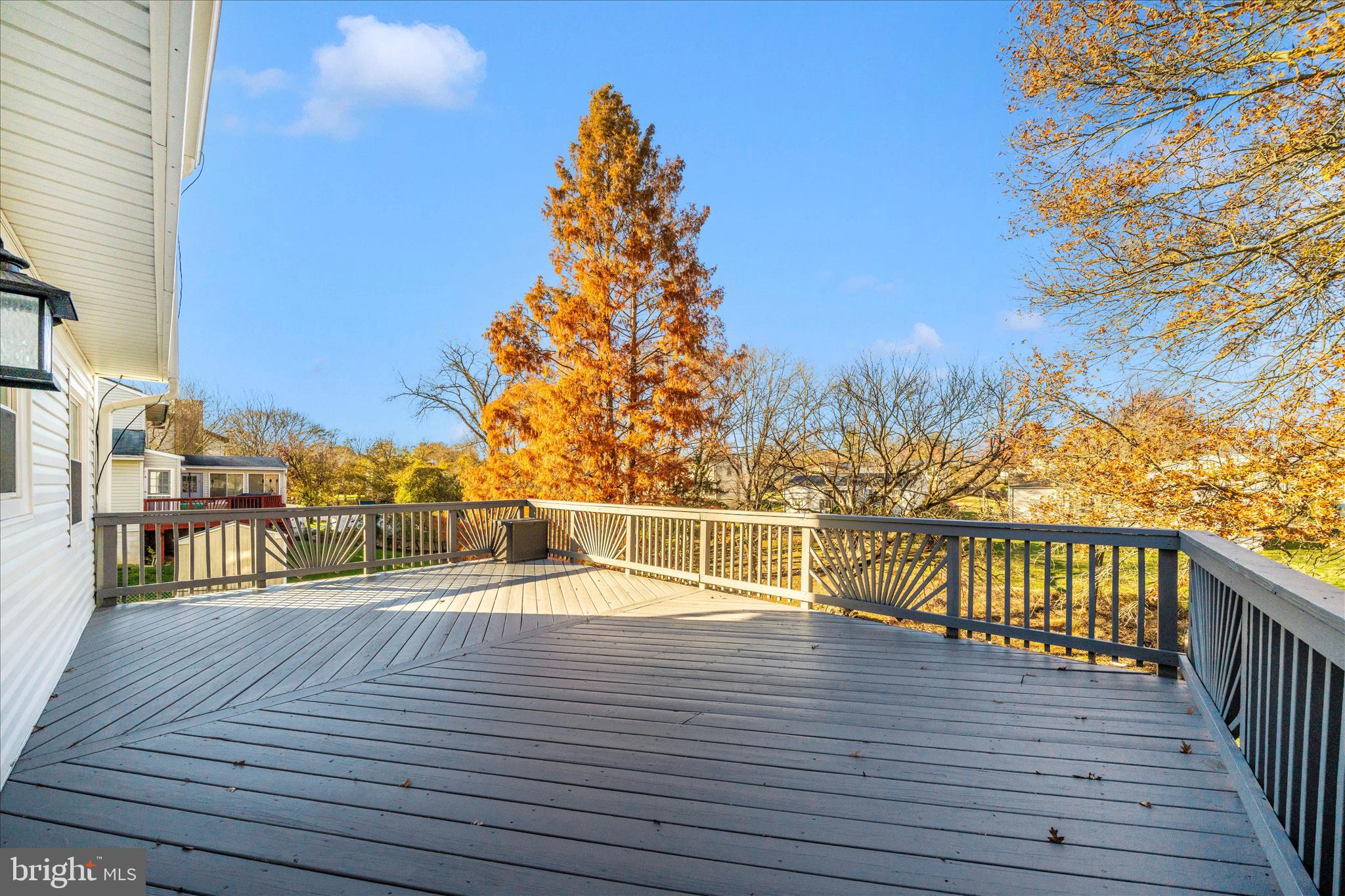 RAMBLING HILLS - Residential