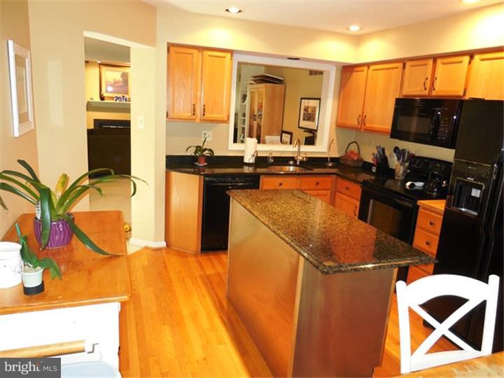MARSH HARBOUR - Residential