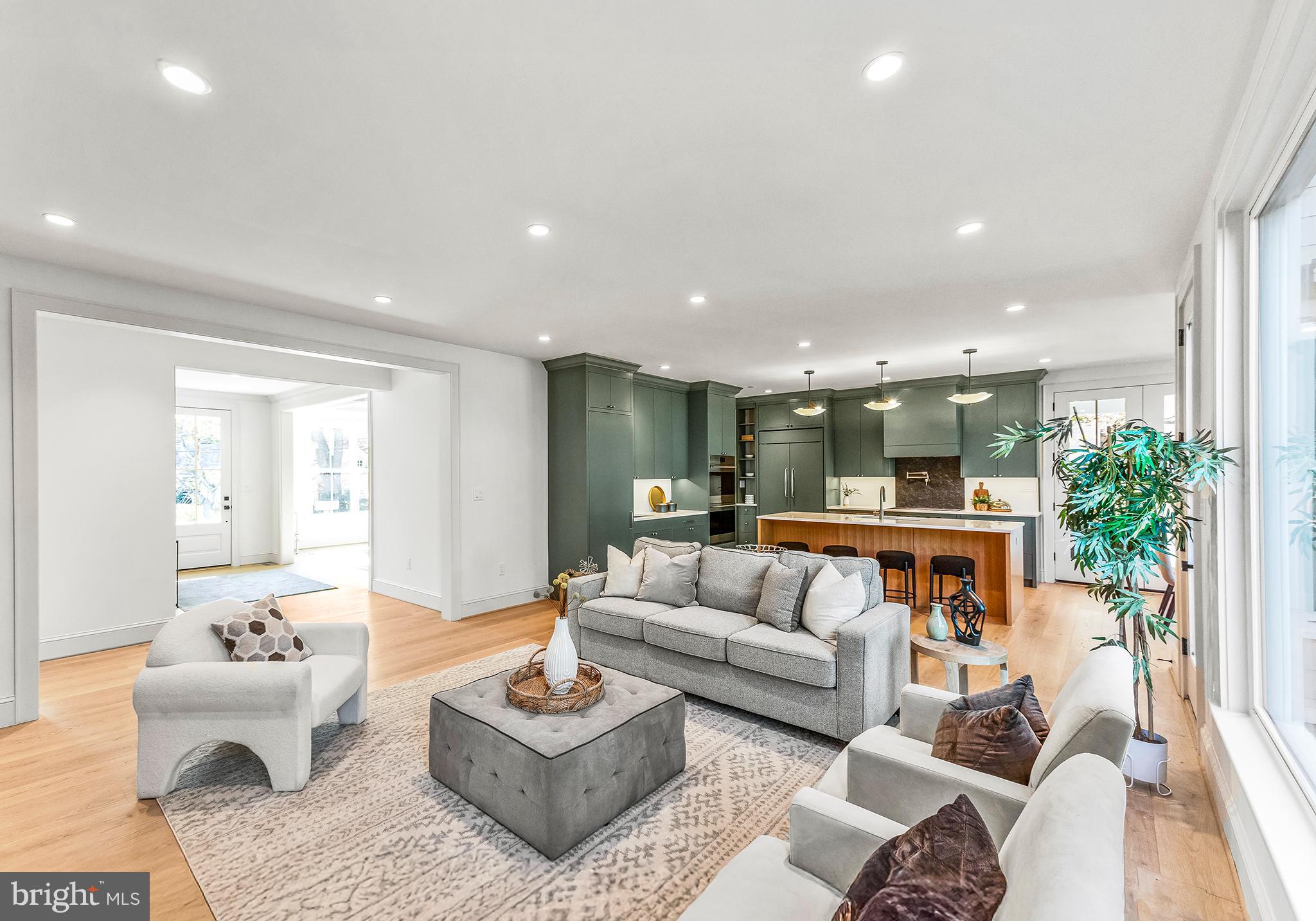 SOMERSET HEIGHTS - Residential