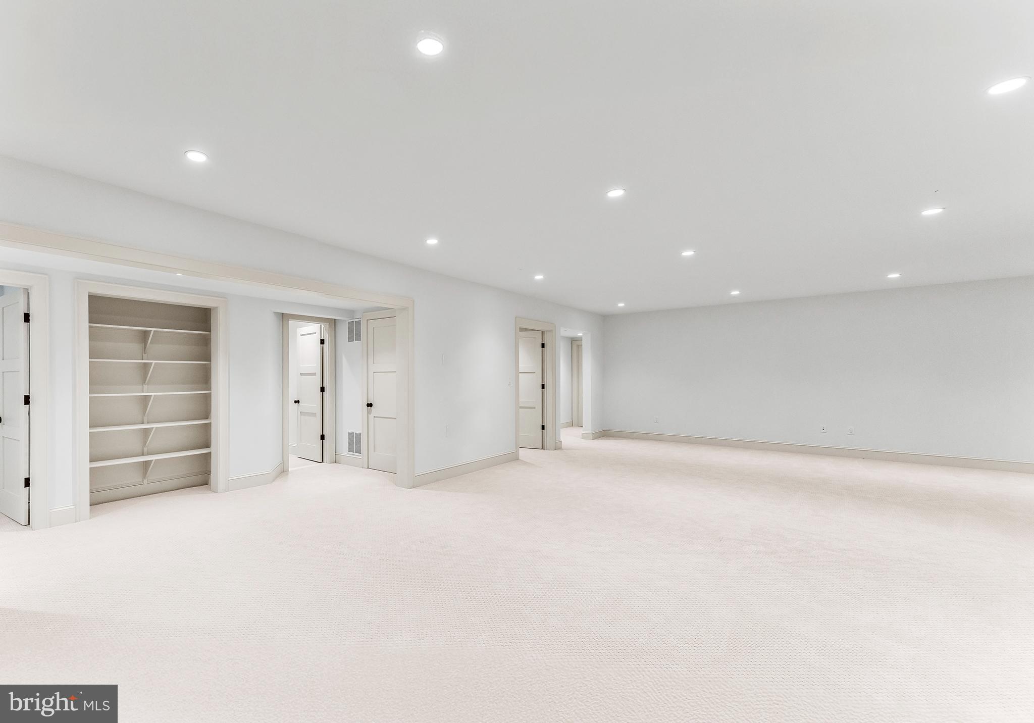 SOMERSET HEIGHTS - Residential