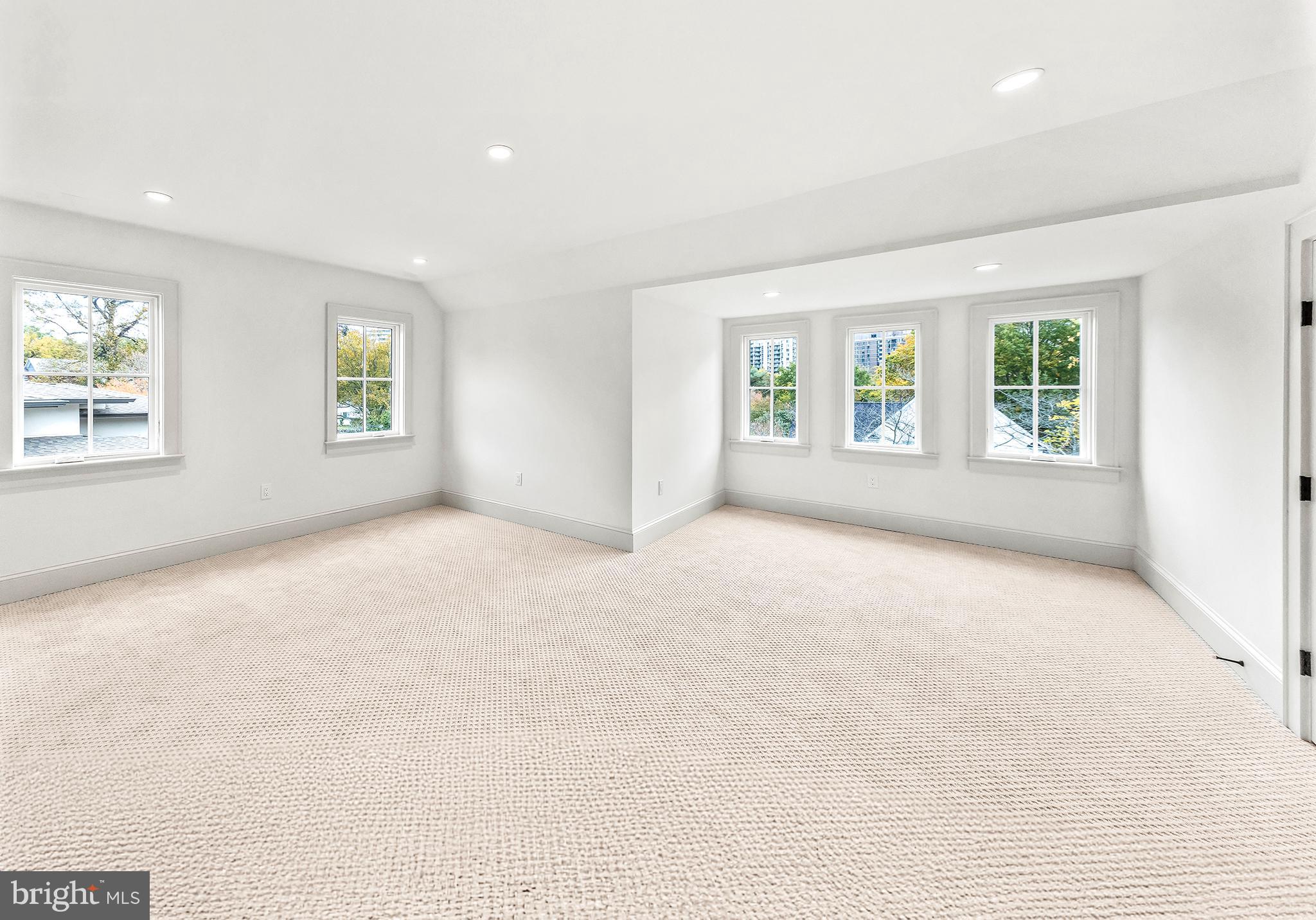 SOMERSET HEIGHTS - Residential