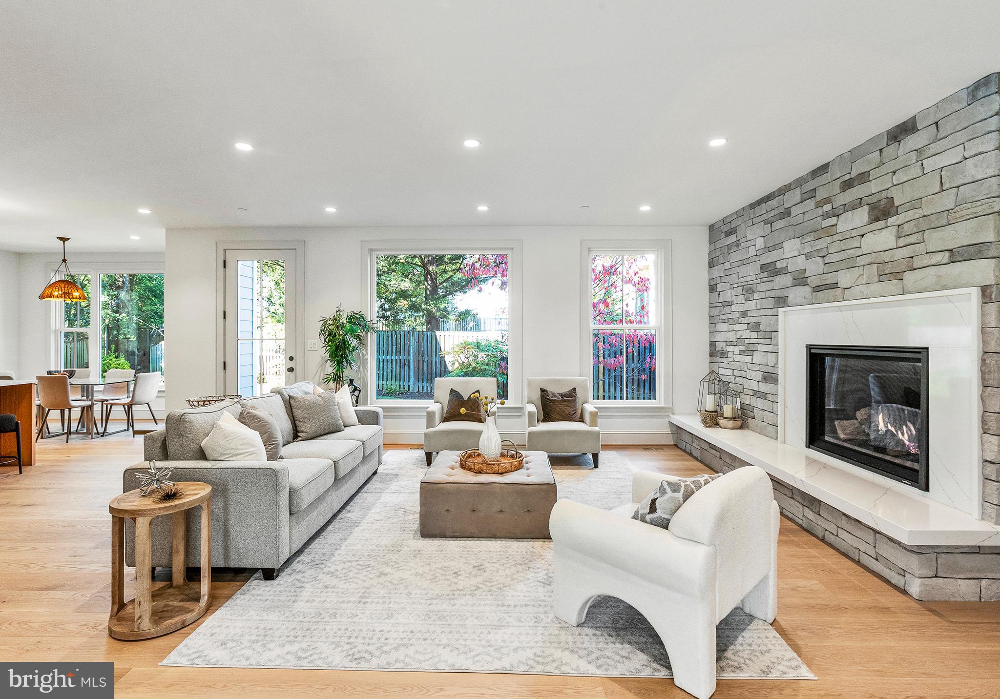SOMERSET HEIGHTS - Residential