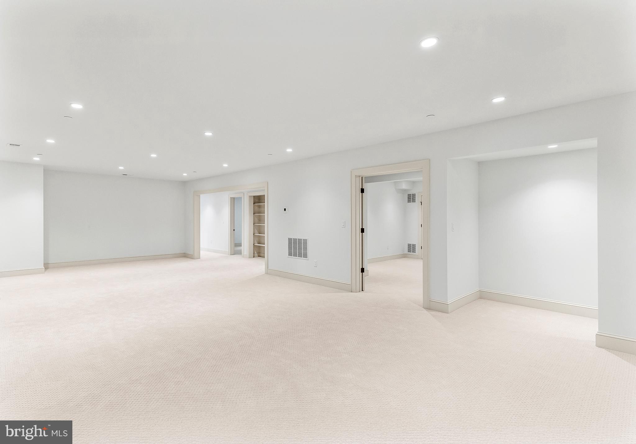 SOMERSET HEIGHTS - Residential