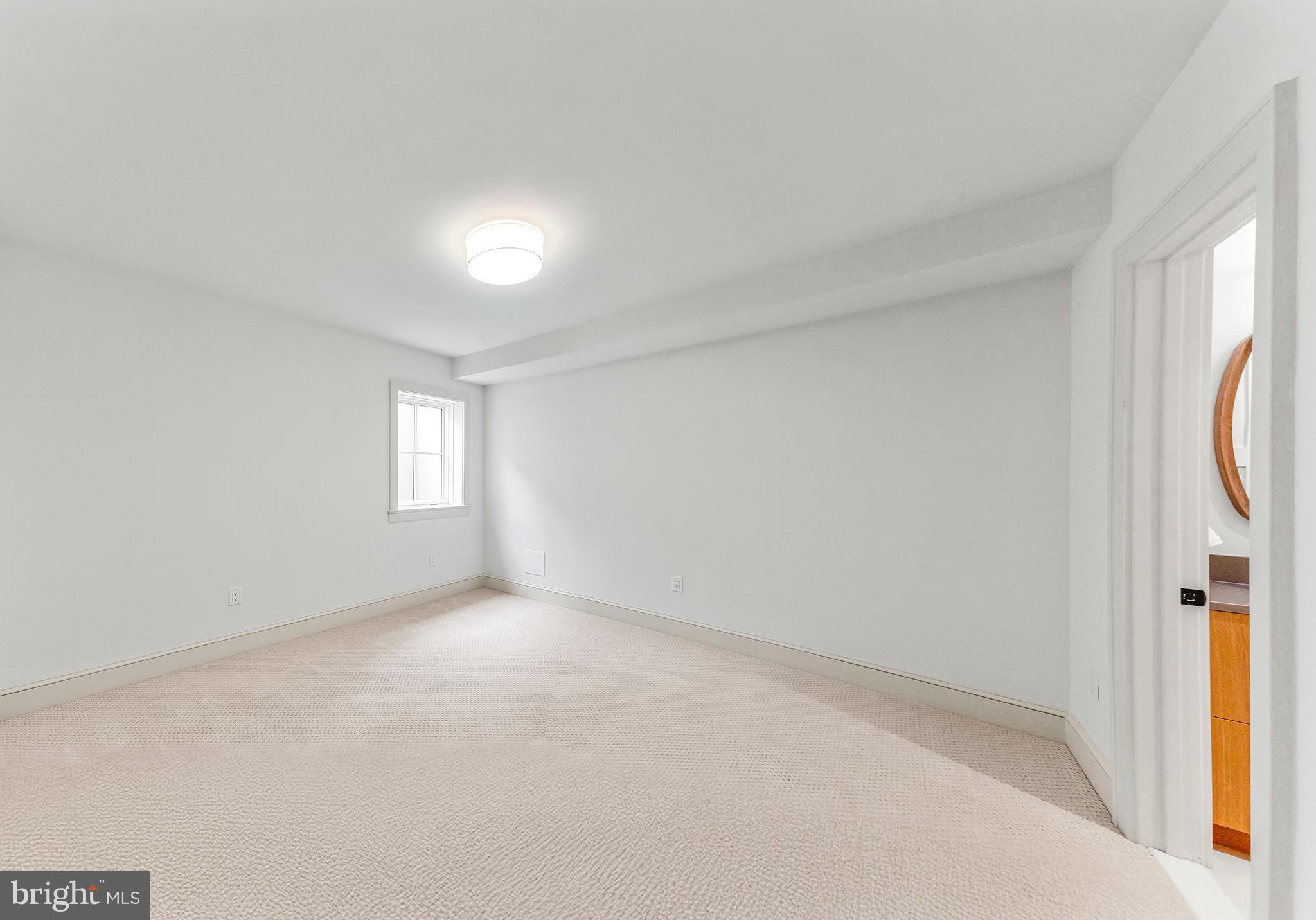 SOMERSET HEIGHTS - Residential