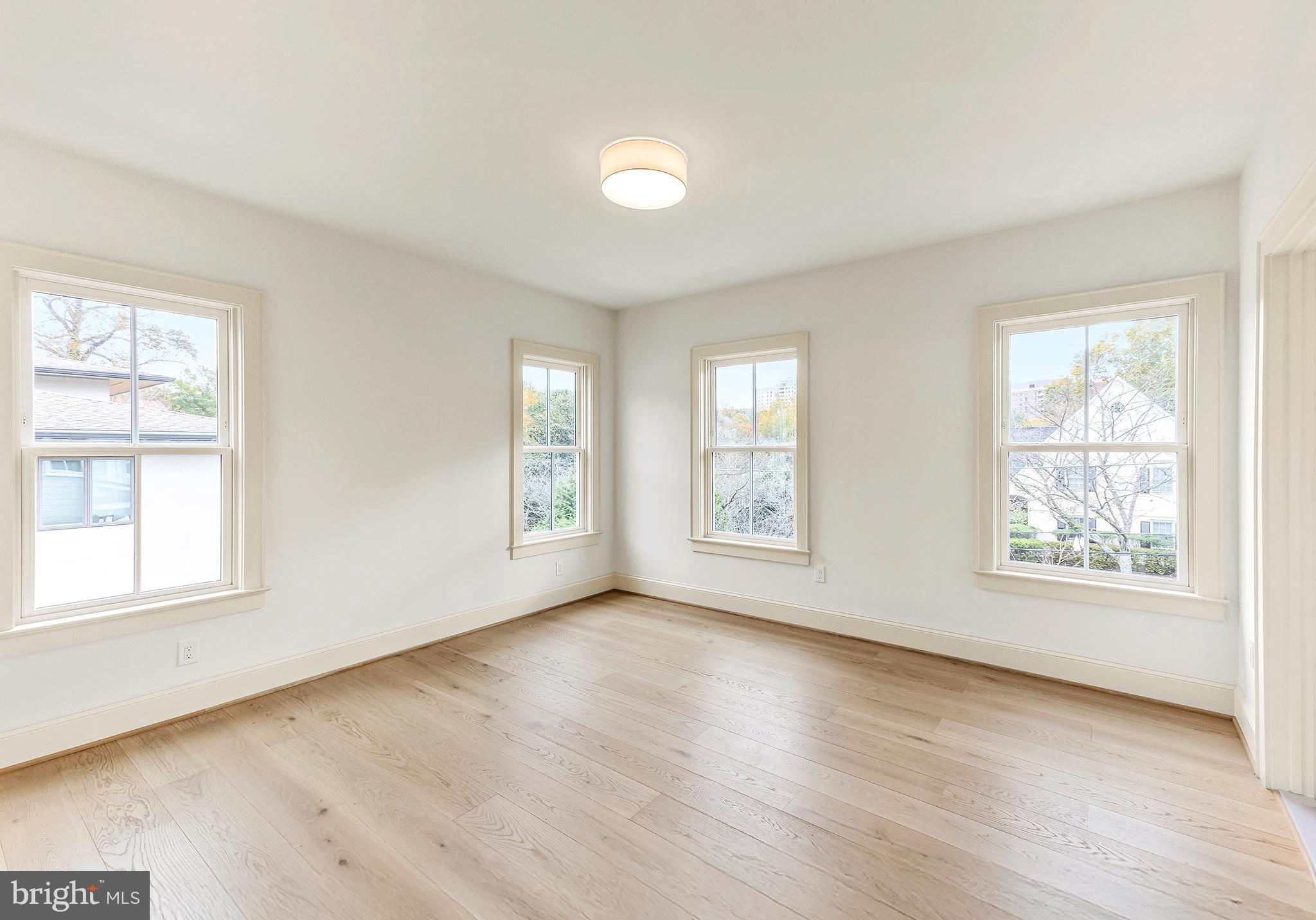 SOMERSET HEIGHTS - Residential