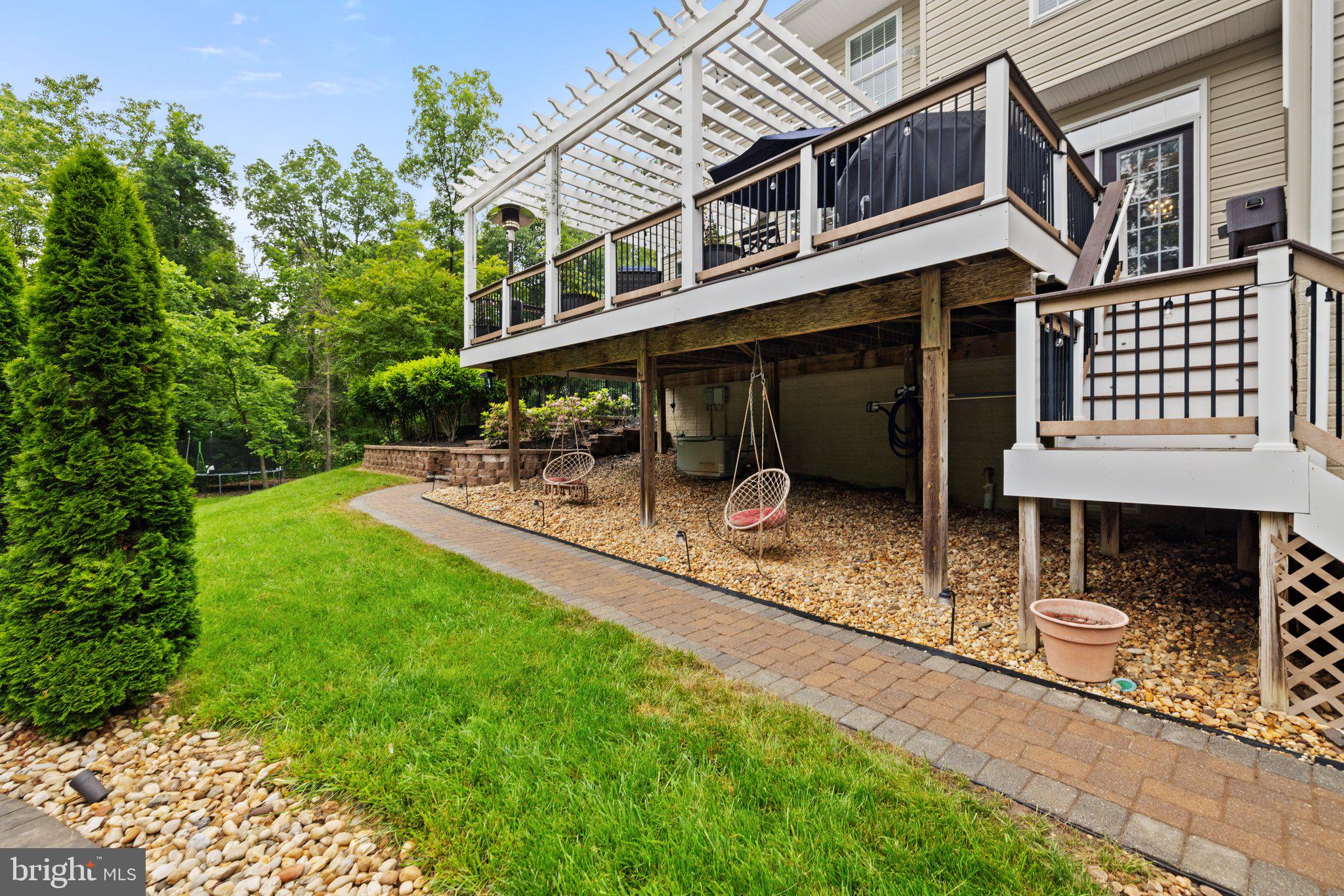 MOUNTAIN CREST ESTATES - Residential