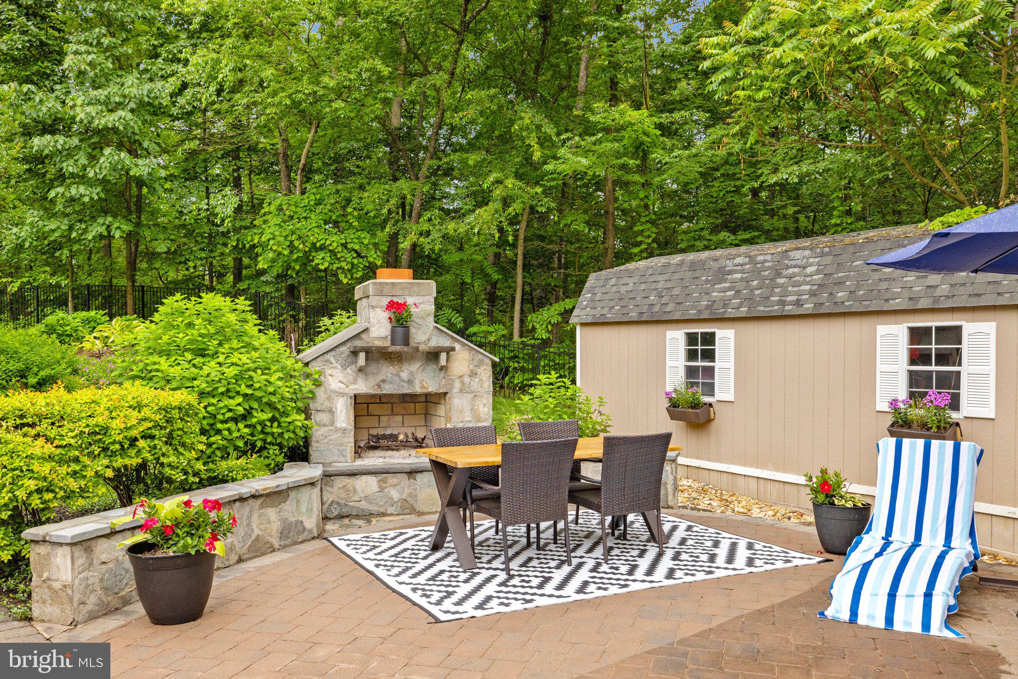 MOUNTAIN CREST ESTATES - Residential