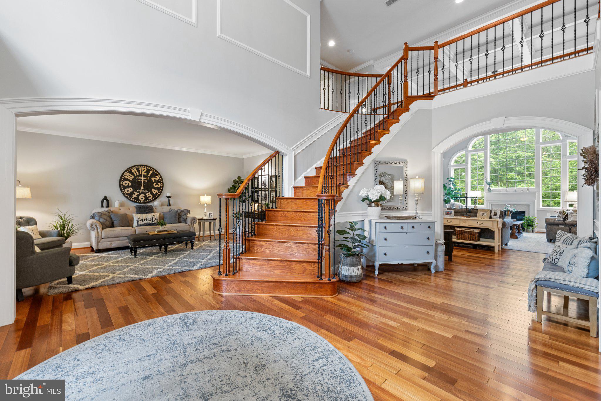 MOUNTAIN CREST ESTATES - Residential