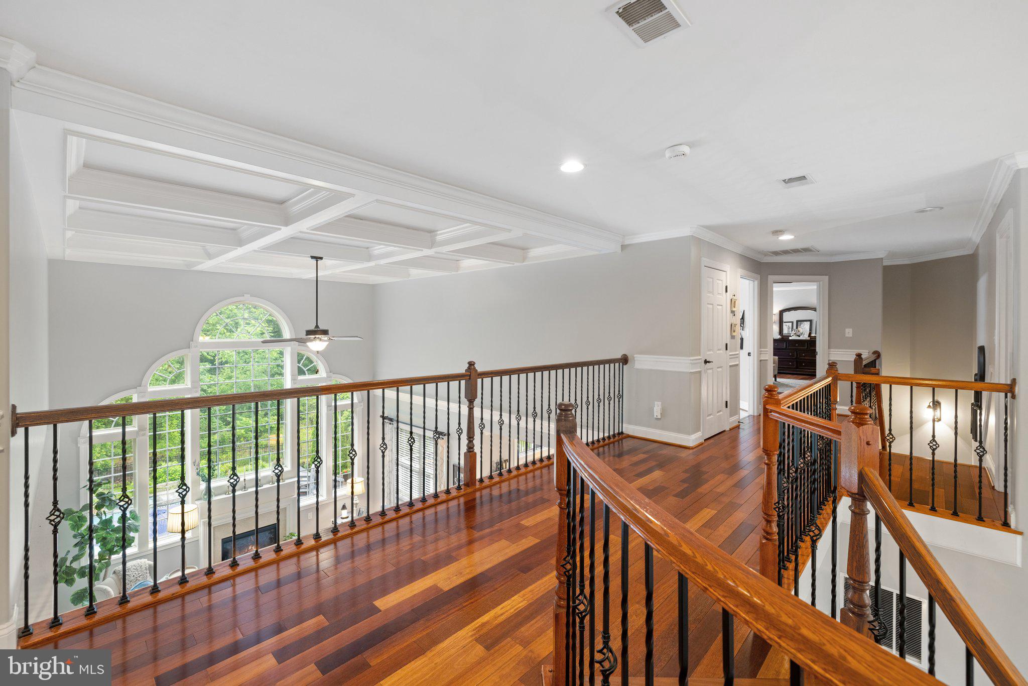 MOUNTAIN CREST ESTATES - Residential