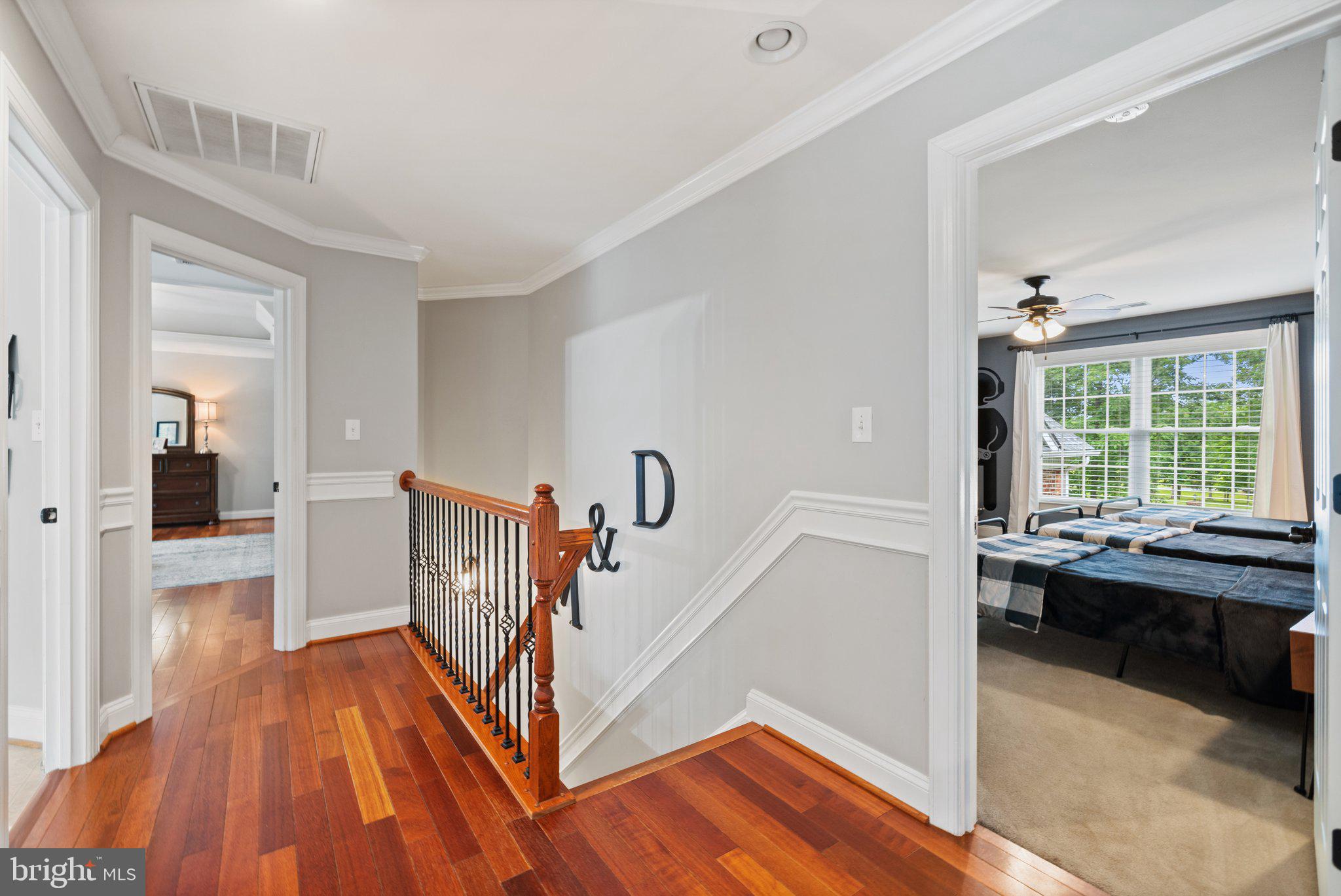 MOUNTAIN CREST ESTATES - Residential