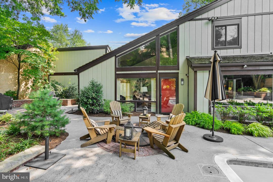 COURTS OF WYNGATE - Residential