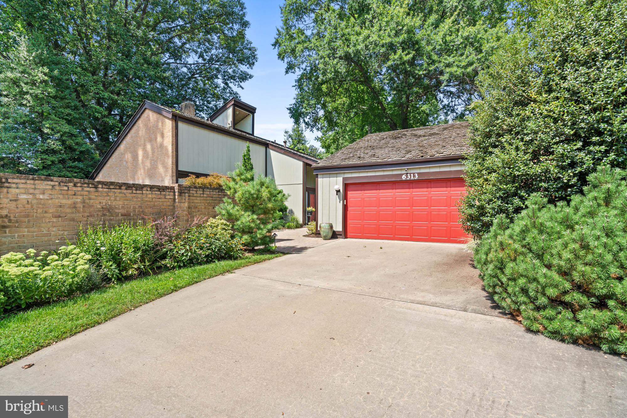 COURTS OF WYNGATE - Residential