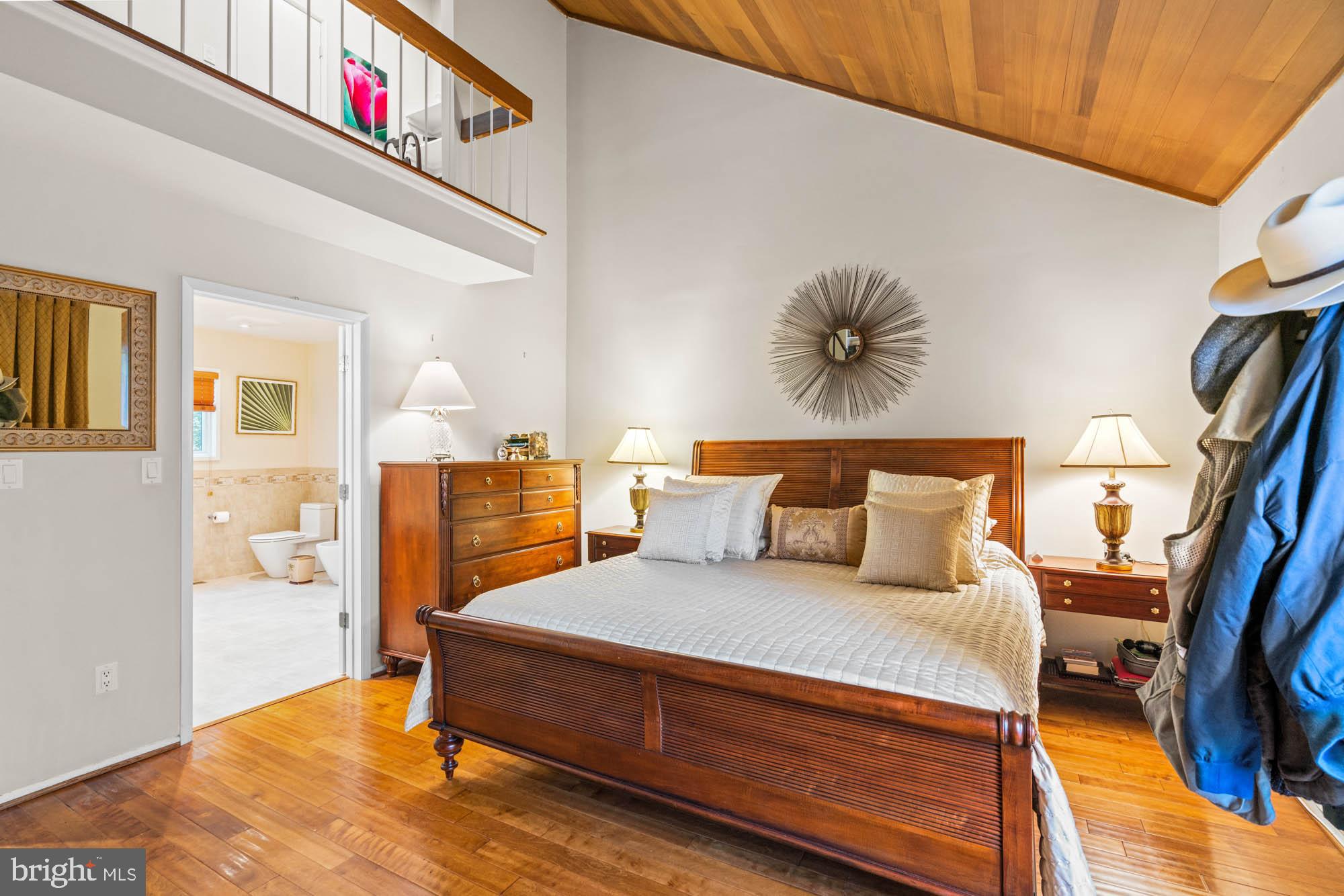 COURTS OF WYNGATE - Residential