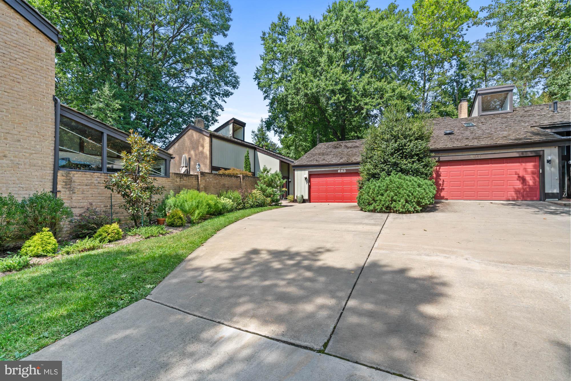 COURTS OF WYNGATE - Residential