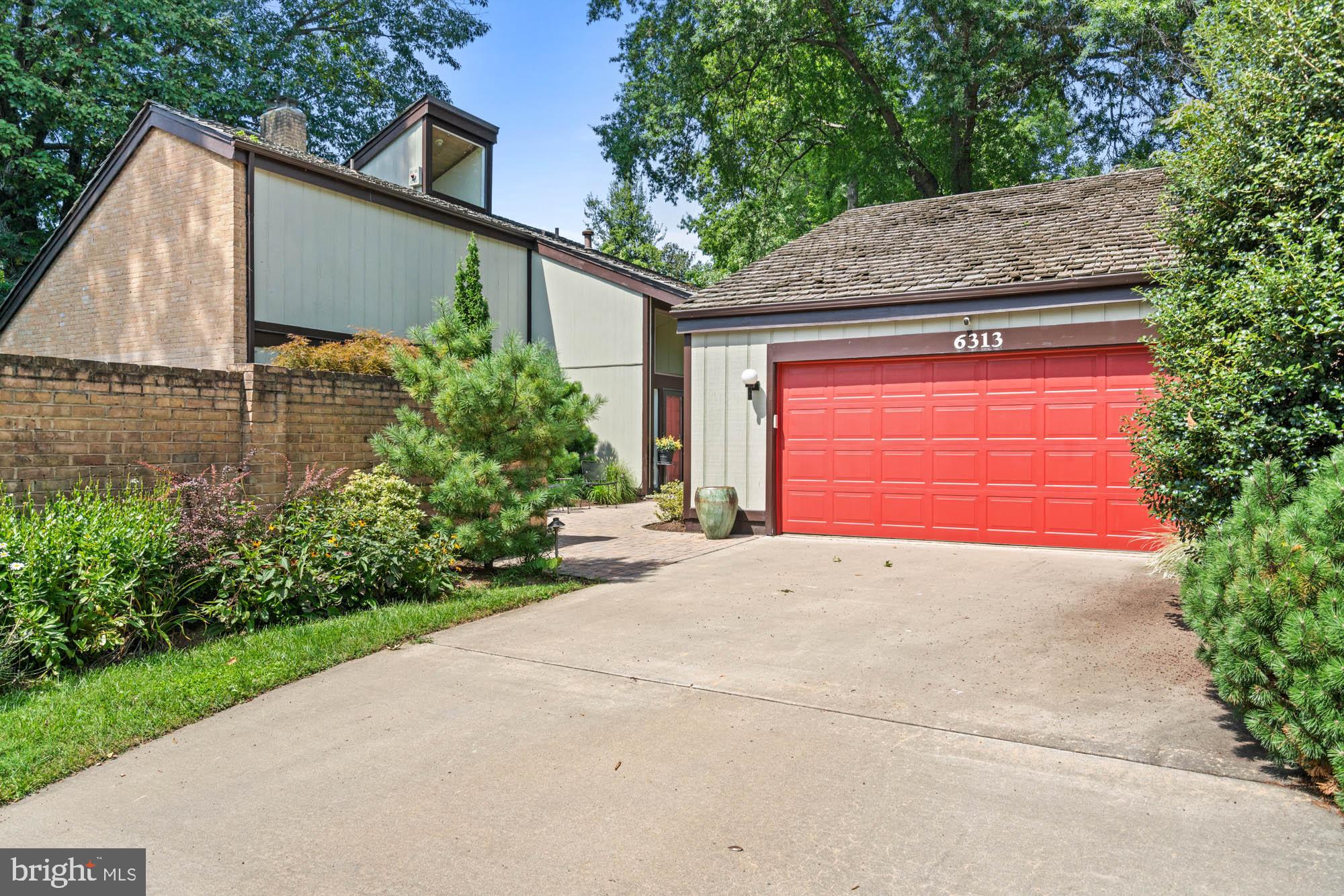 COURTS OF WYNGATE - Residential