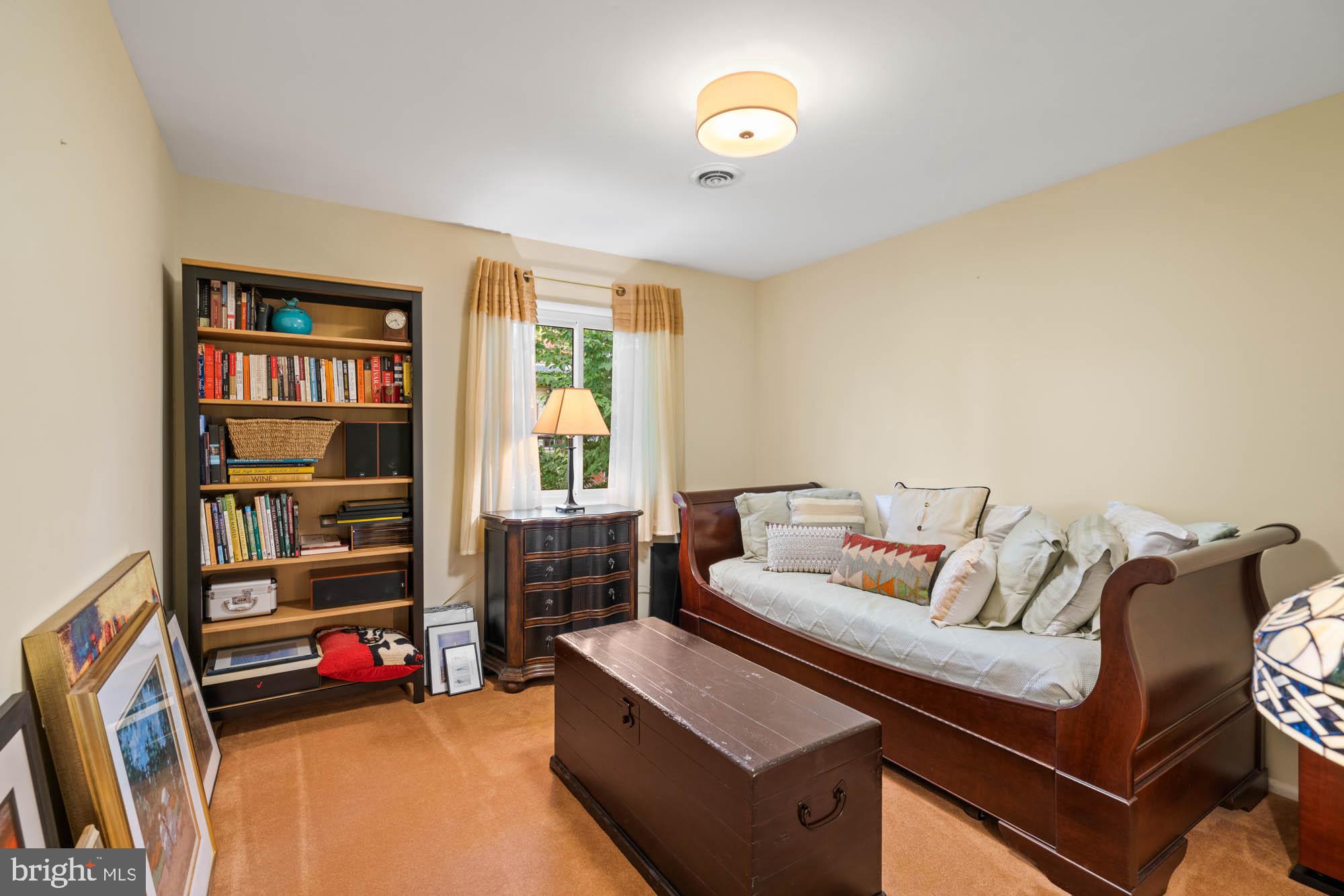 COURTS OF WYNGATE - Residential