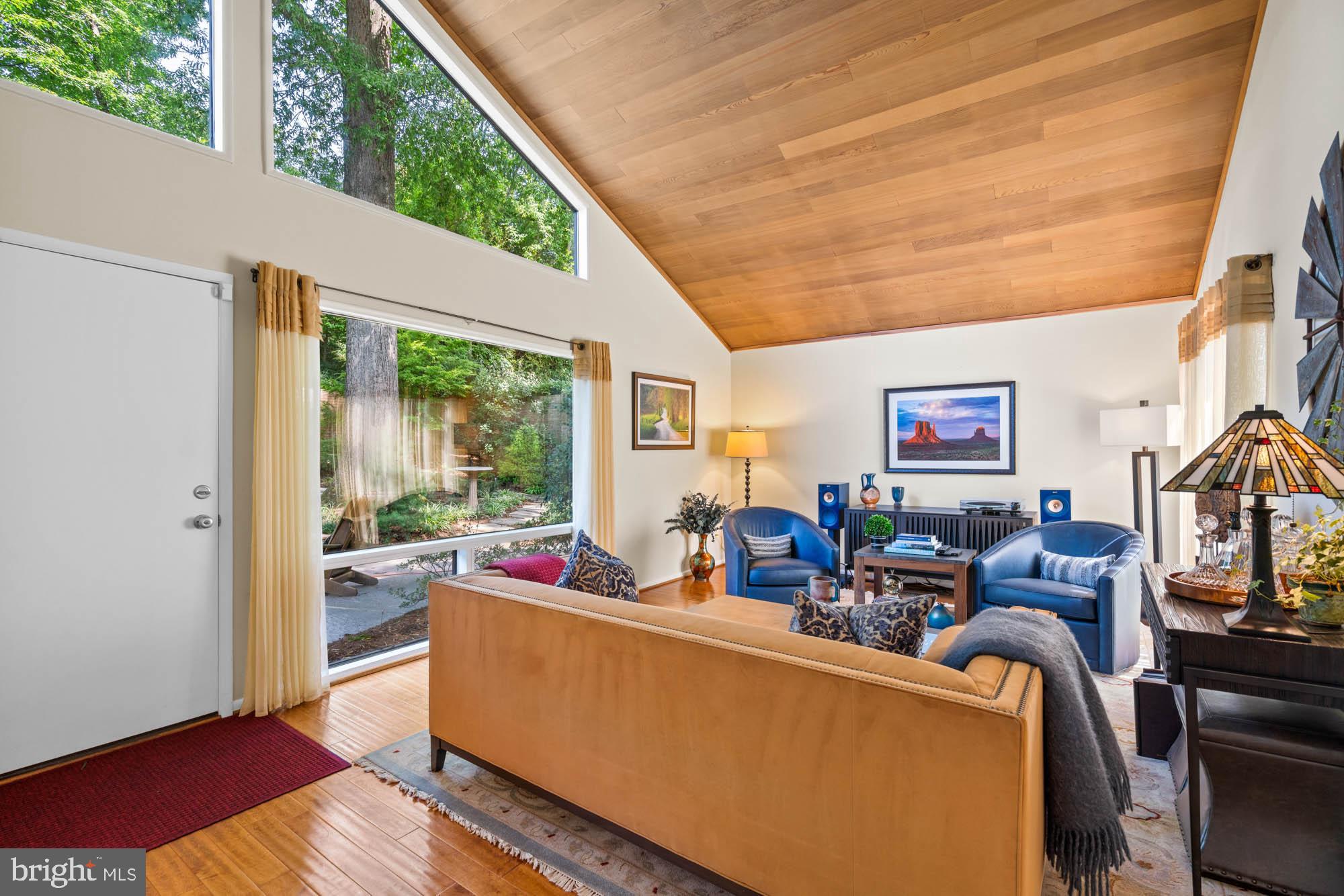 COURTS OF WYNGATE - Residential