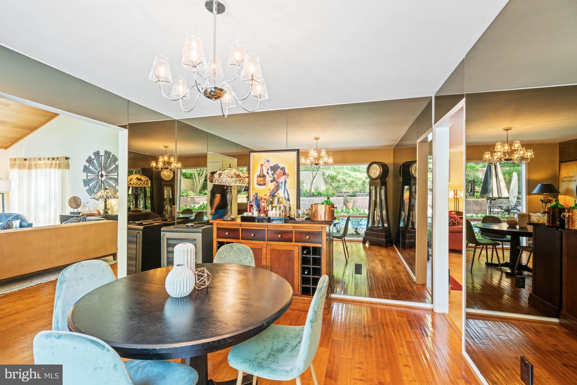 COURTS OF WYNGATE - Residential