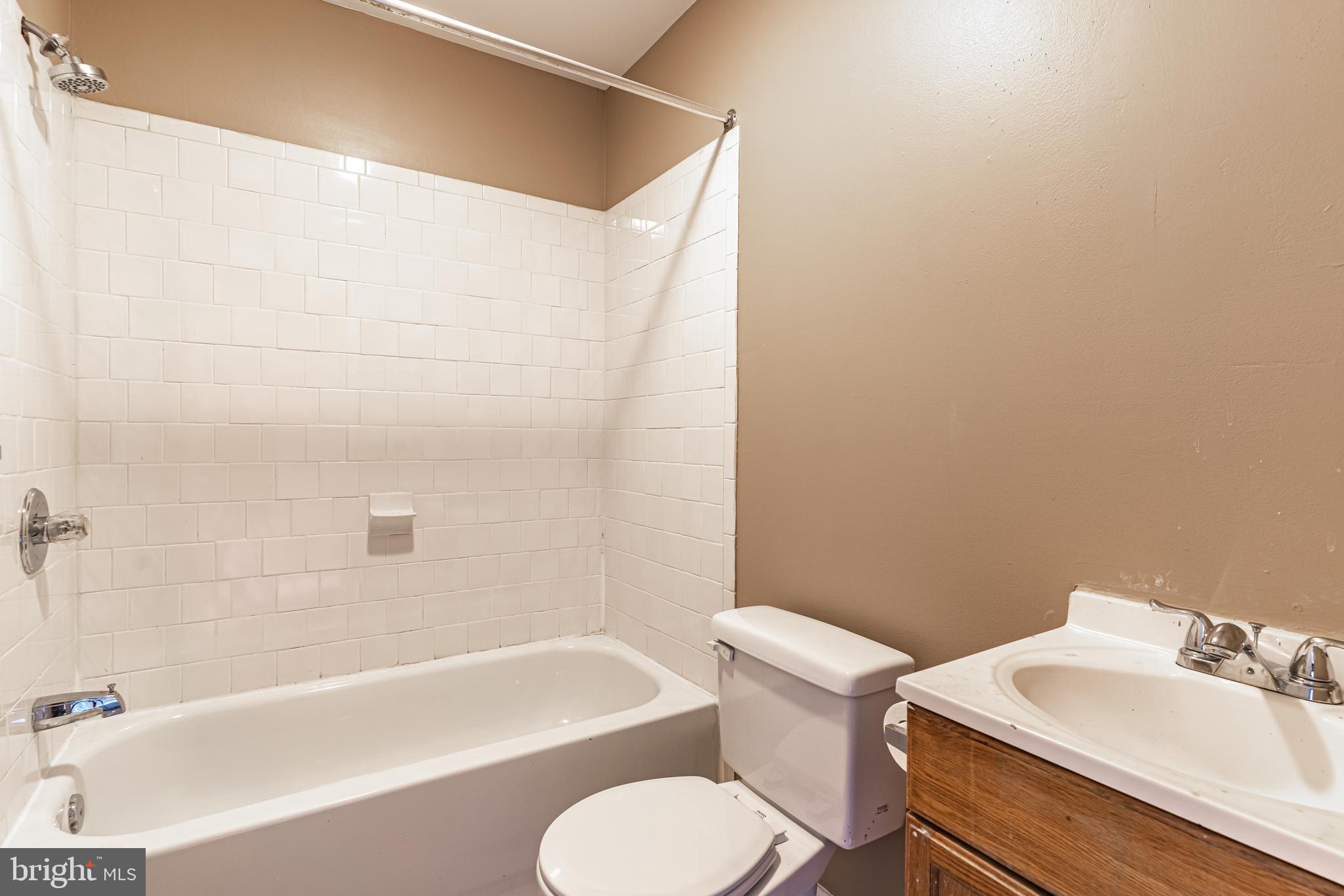 HOPKINS - Residential