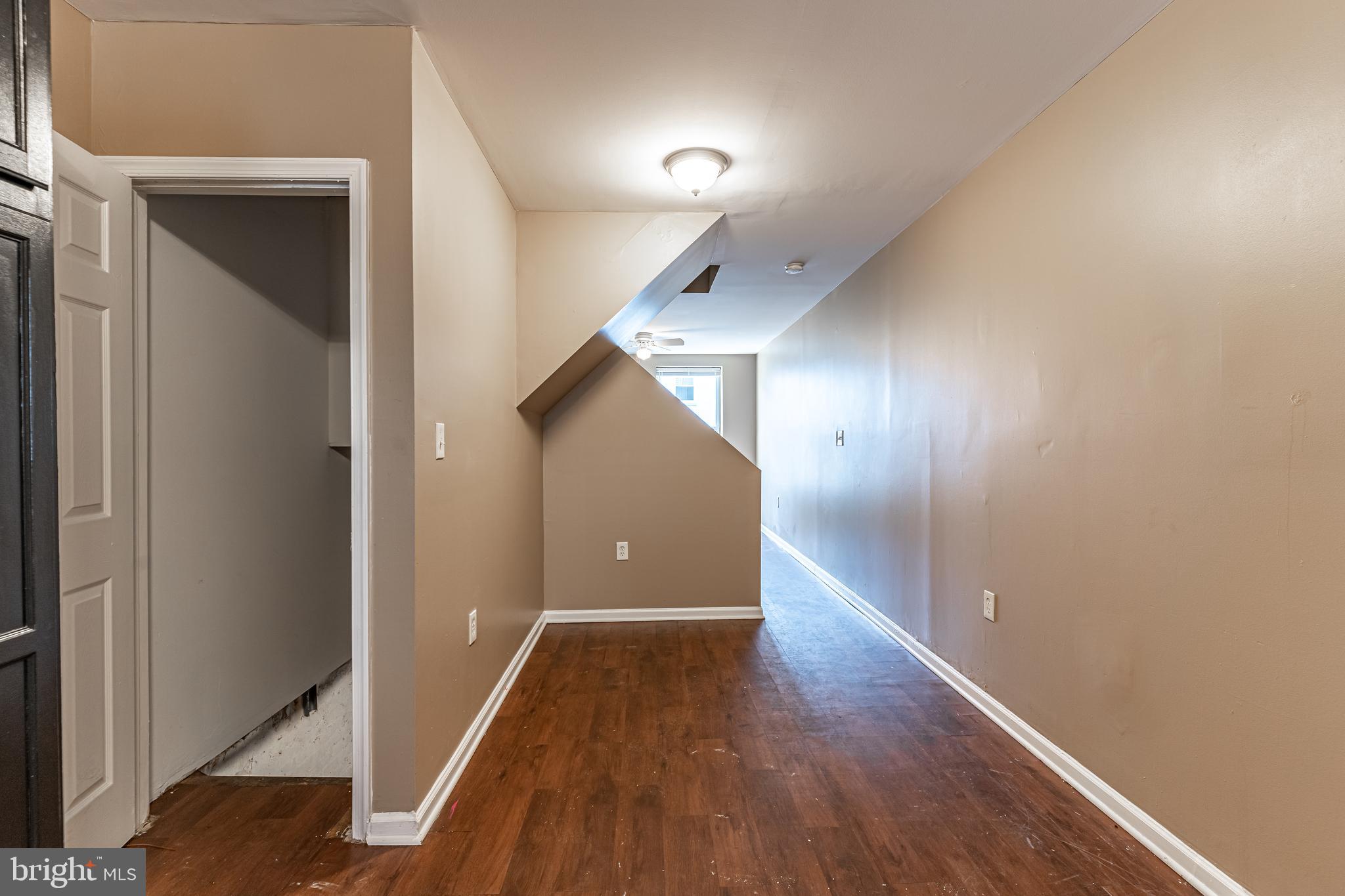 HOPKINS - Residential