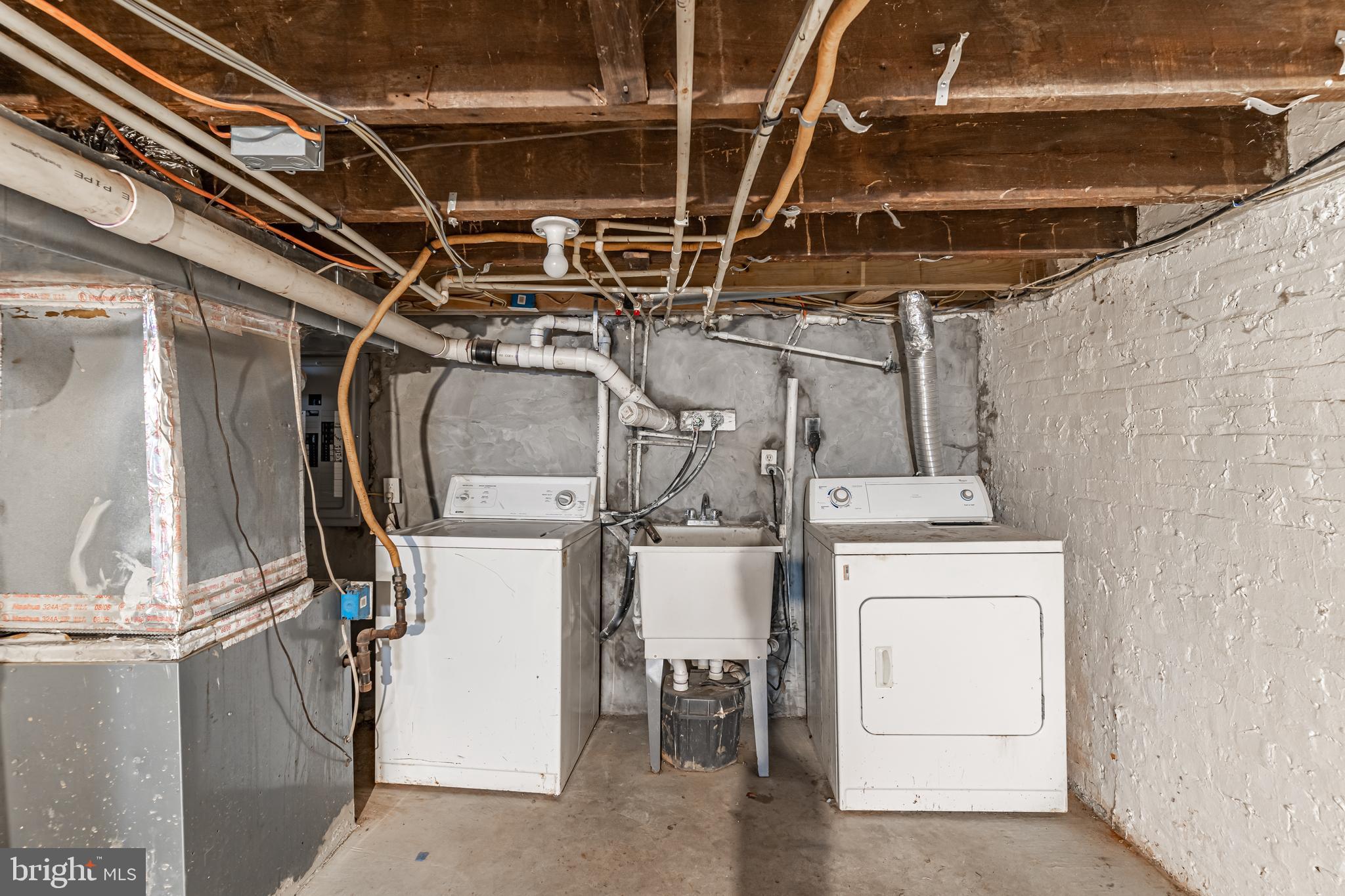 HOPKINS - Residential