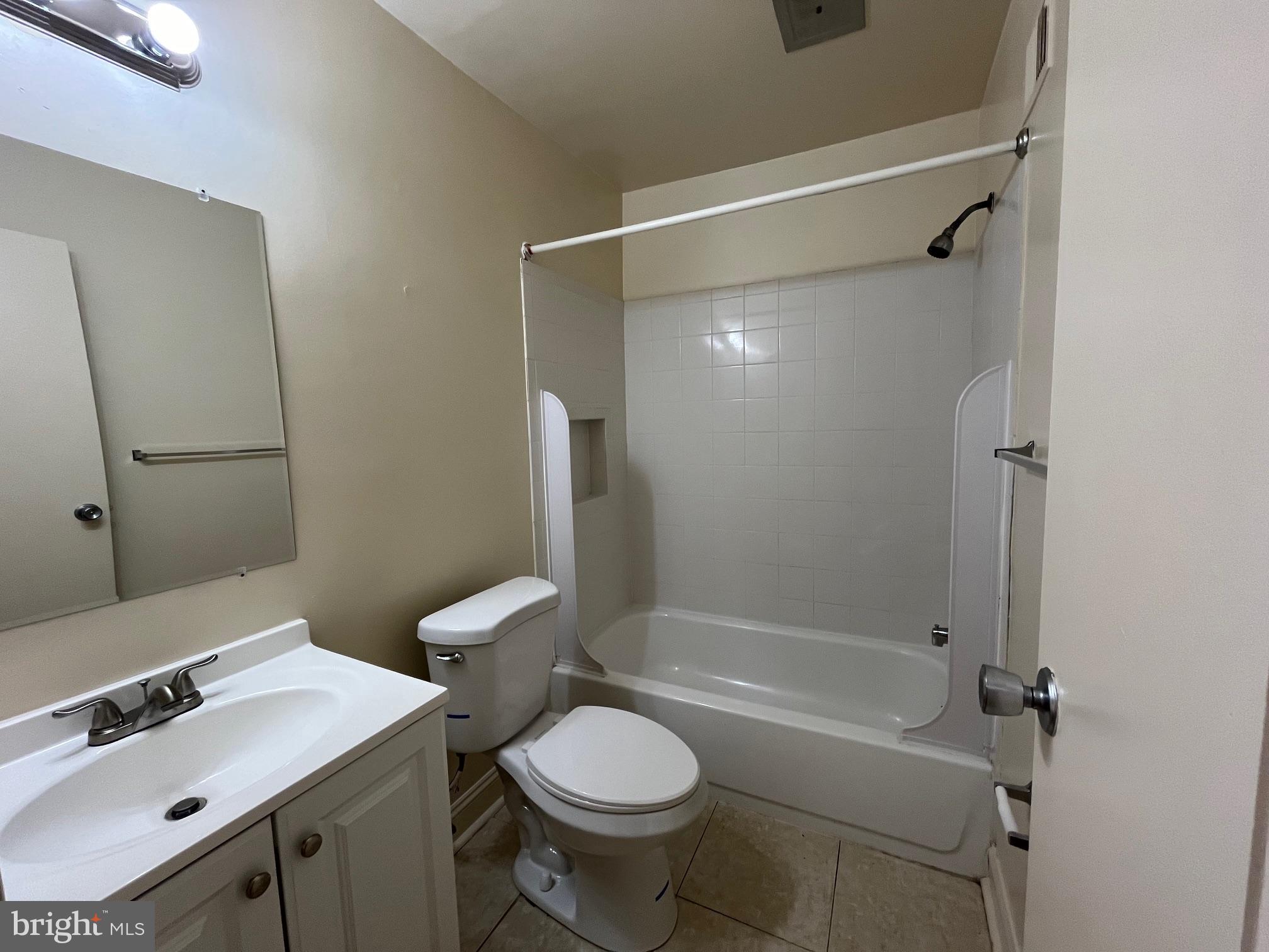 TERRACE TOWNHOUSES OF ANNANDALE - Residential Lease