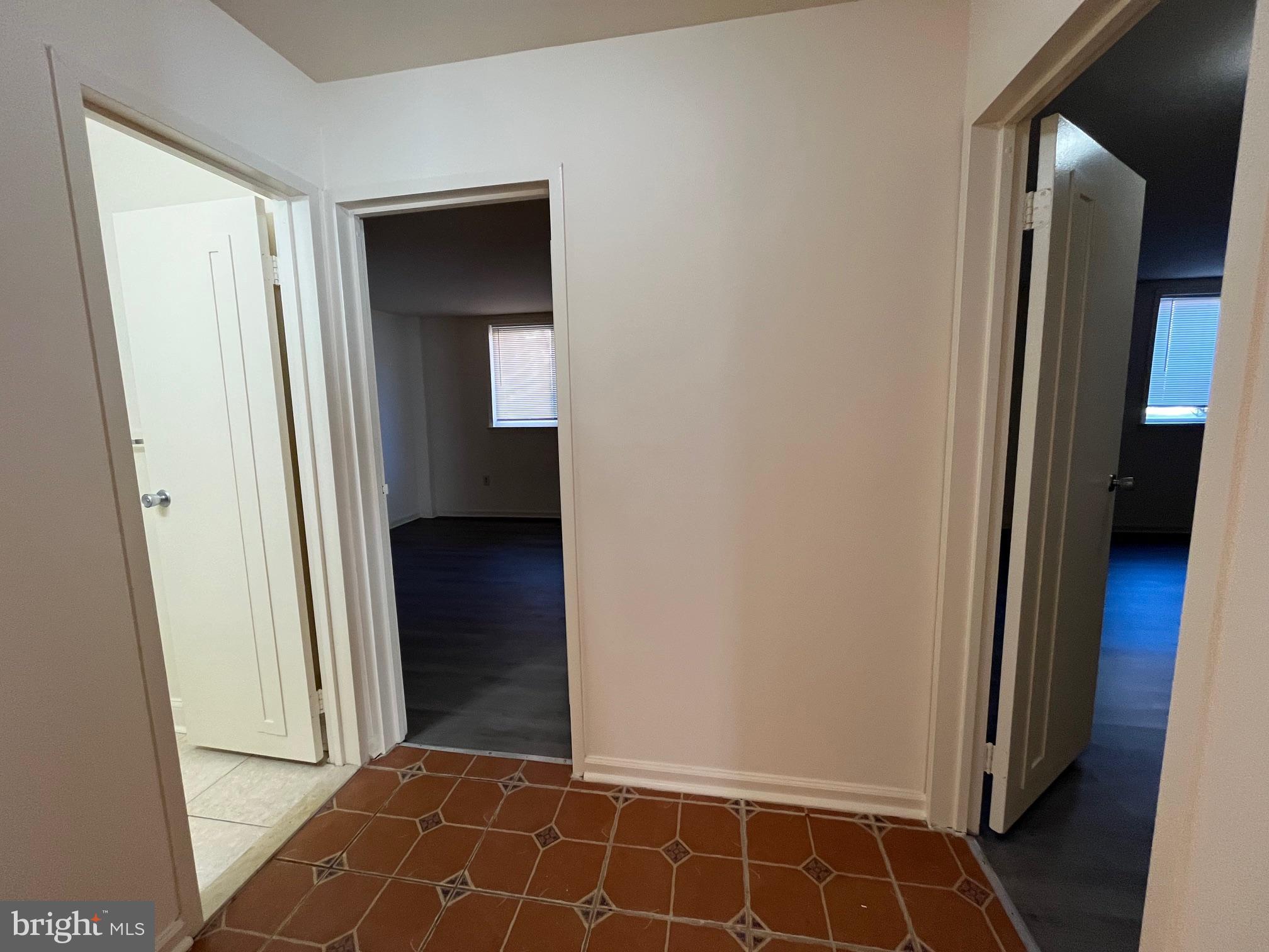 TERRACE TOWNHOUSES OF ANNANDALE - Residential Lease