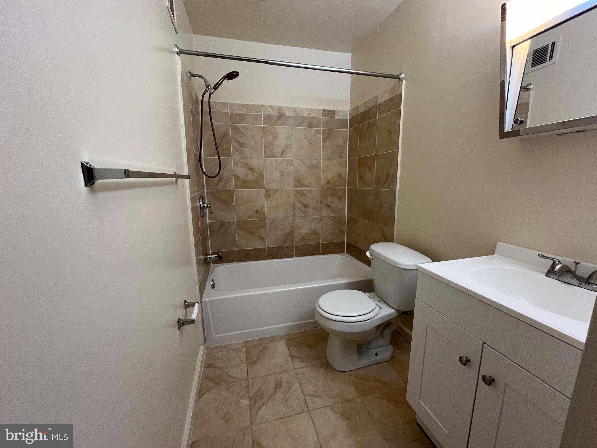 TERRACE TOWNHOUSES OF ANNANDALE - Residential Lease