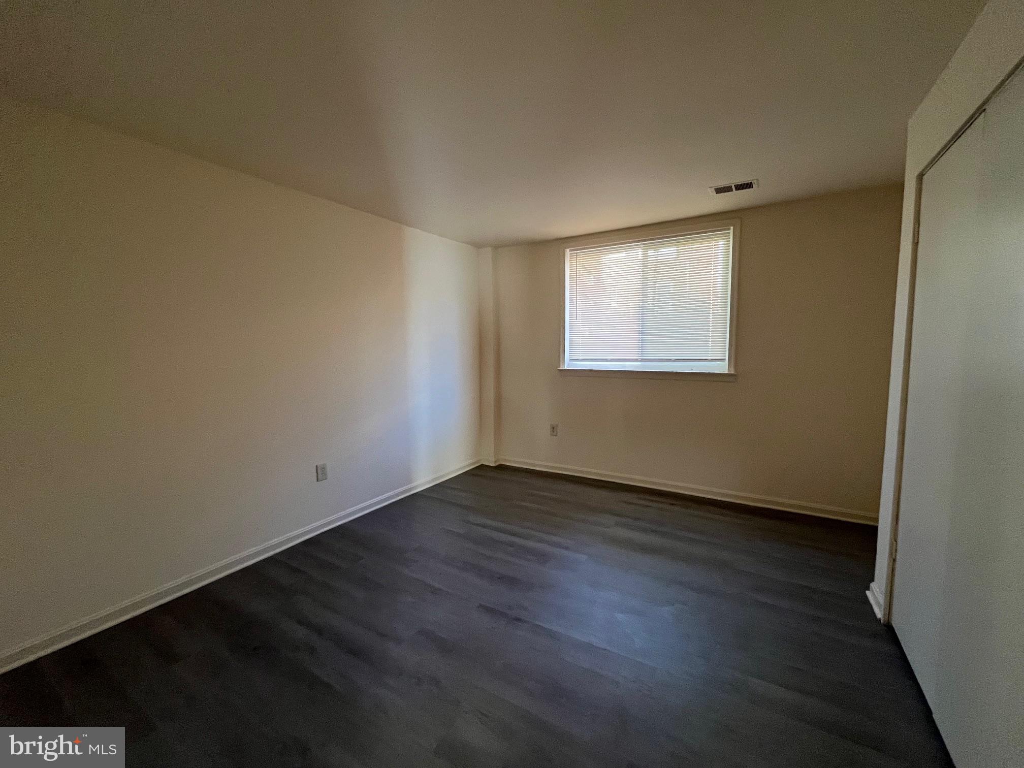 TERRACE TOWNHOUSES OF ANNANDALE - Residential Lease