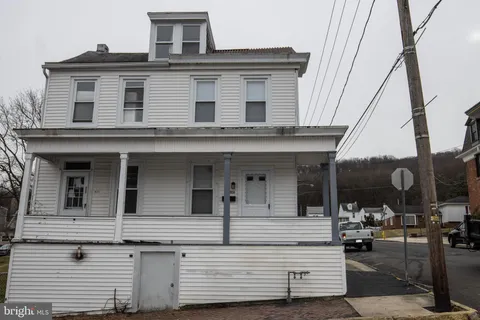 1038 W Walnut Street, Ashland, PA MLS: PASK2019128
