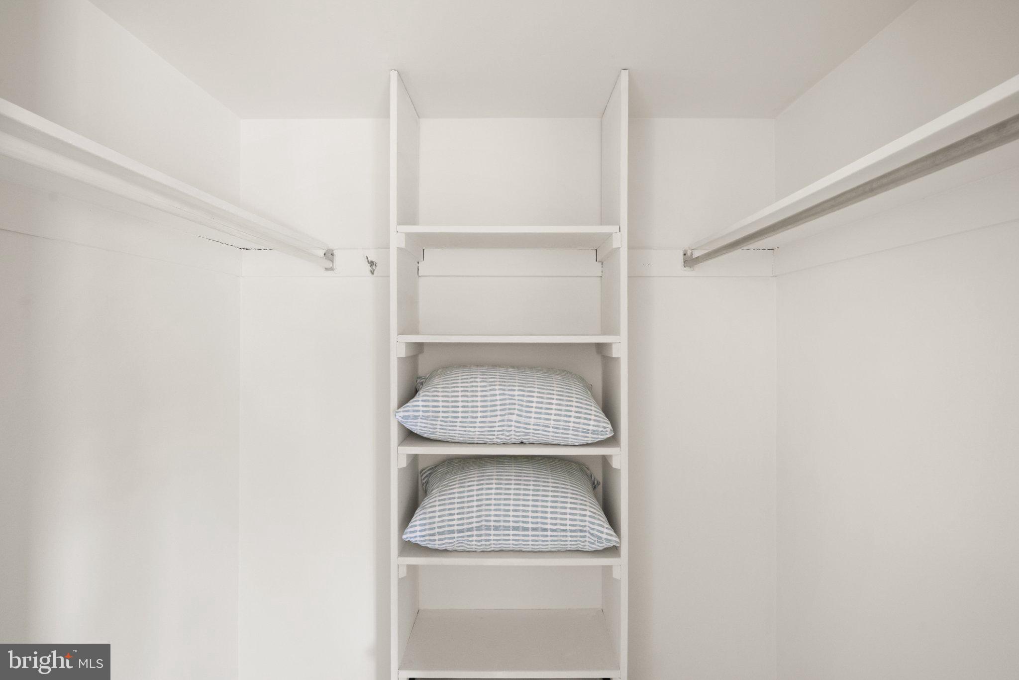 SHADOWOOD - Residential