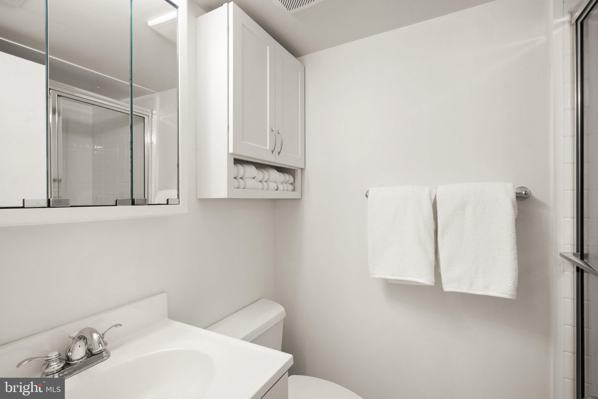 SHADOWOOD - Residential