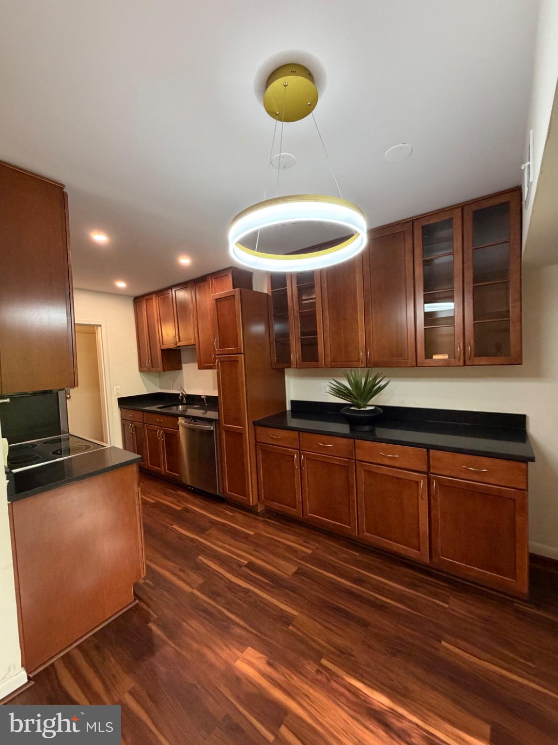 2238 CASTLE ROCK SQUARE 22C