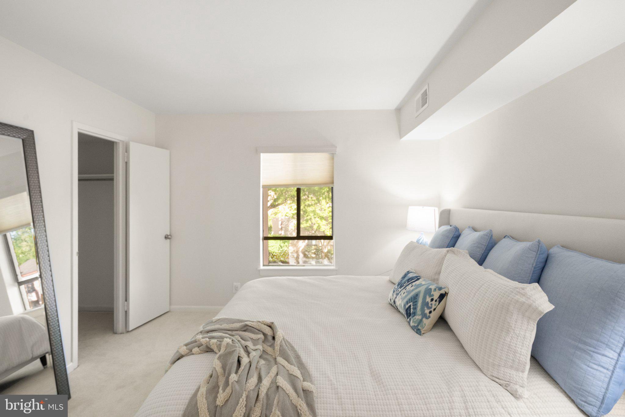 SHADOWOOD - Residential