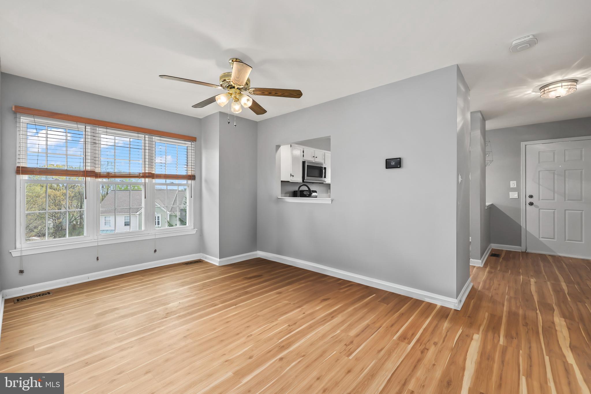 ROLLING BROOK - Residential