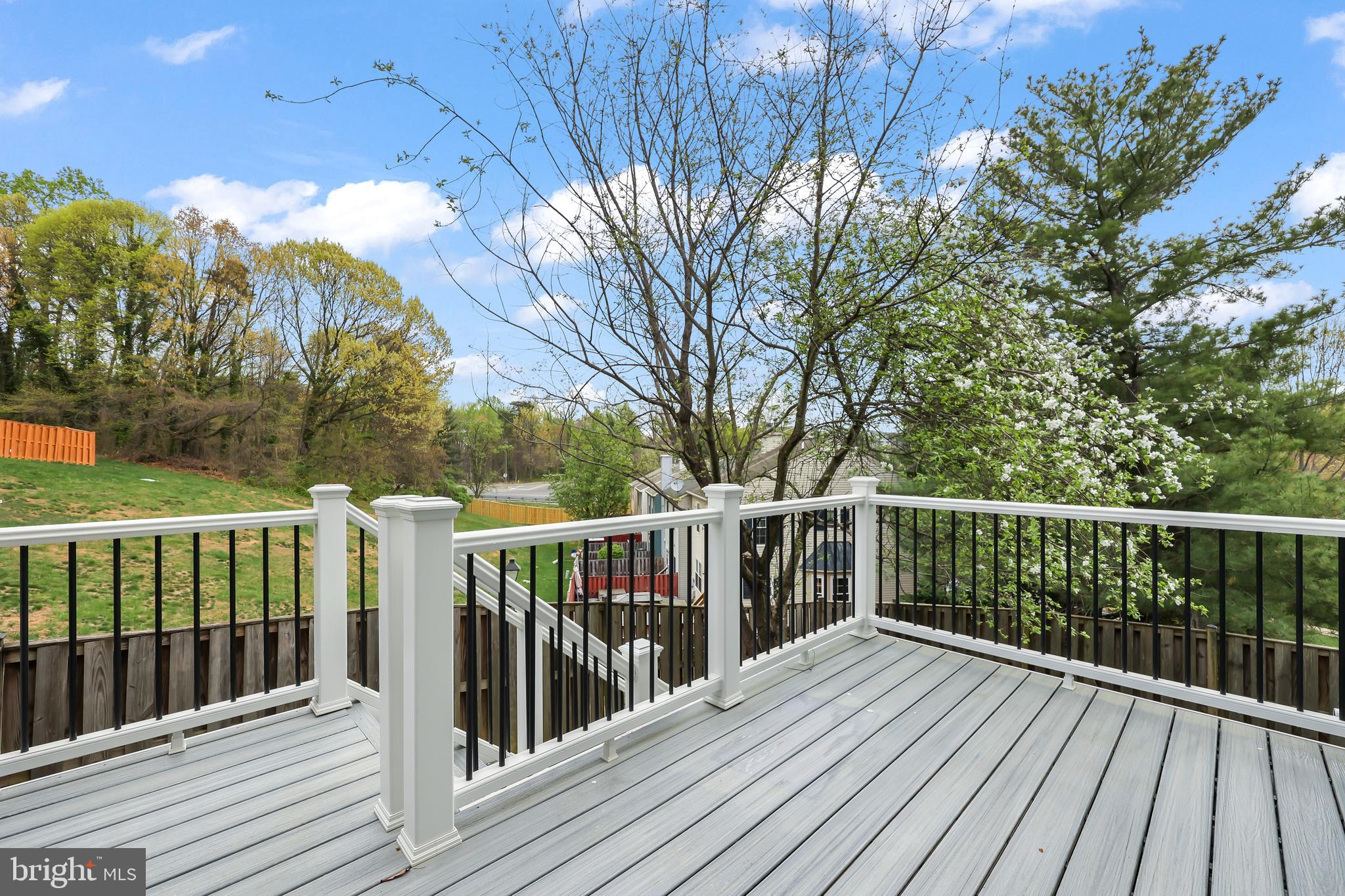 ROLLING BROOK - Residential