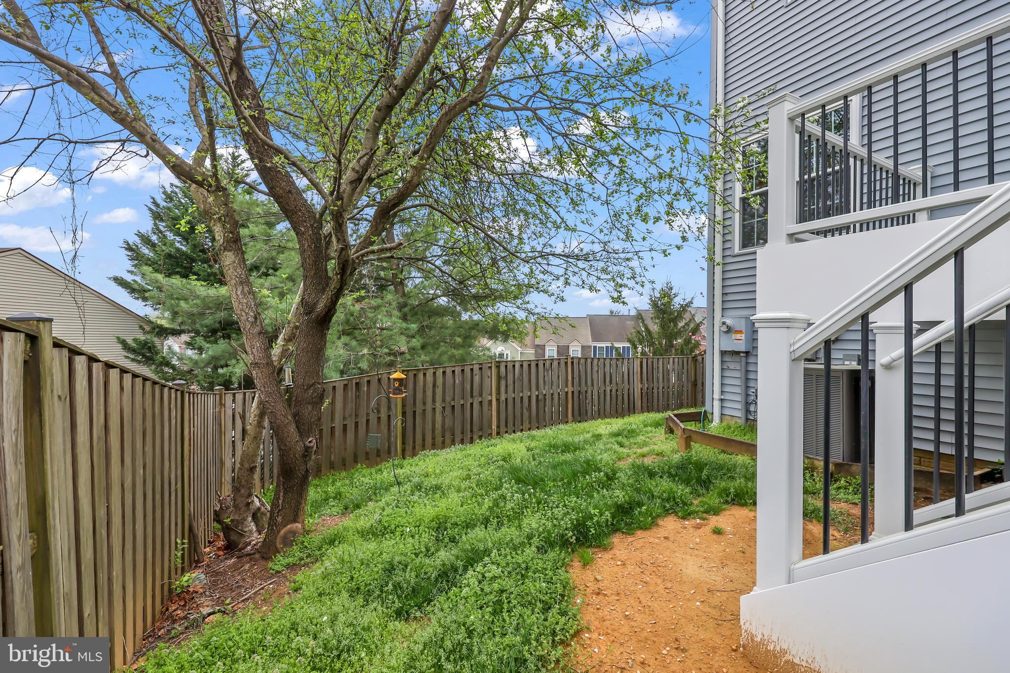 ROLLING BROOK - Residential