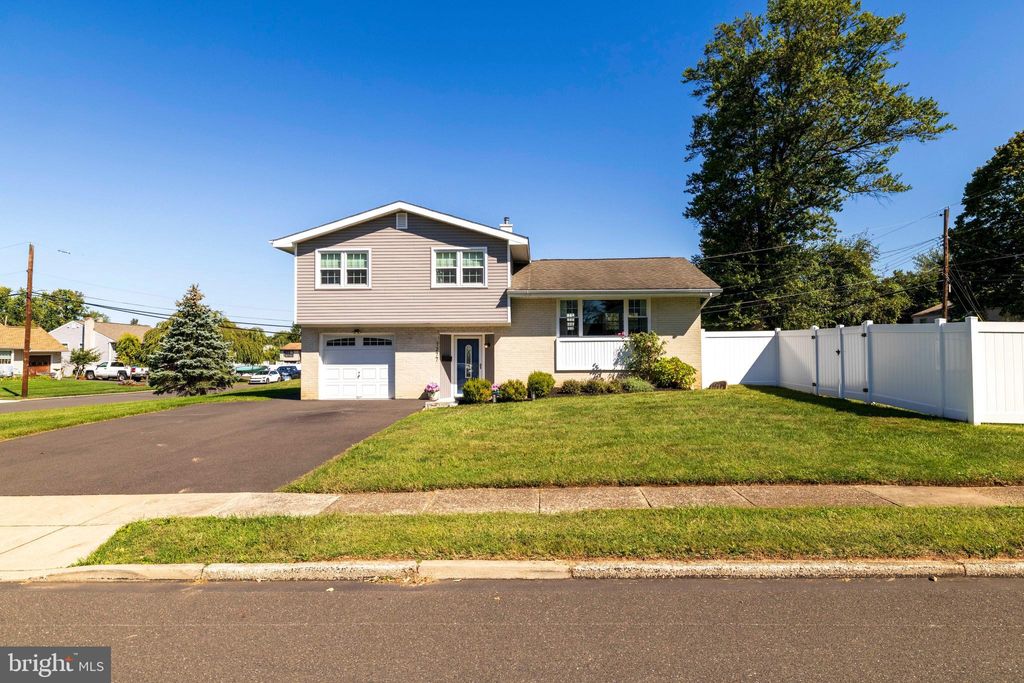 Photo of 1277 Beverly Road, WARMINSTER, PA 18974 (MLS # PABU2106552)