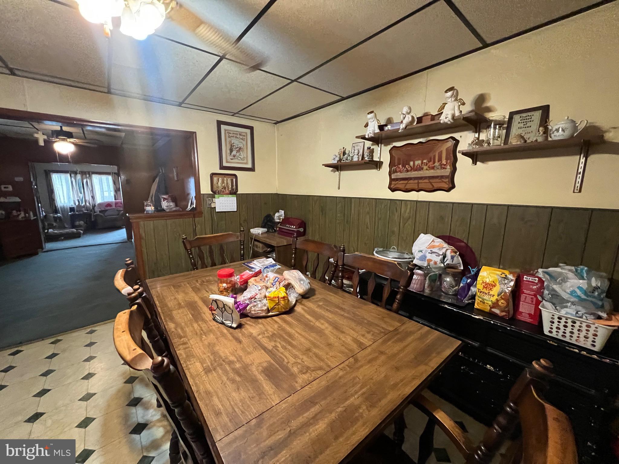 ELMWOOD PARK - Residential